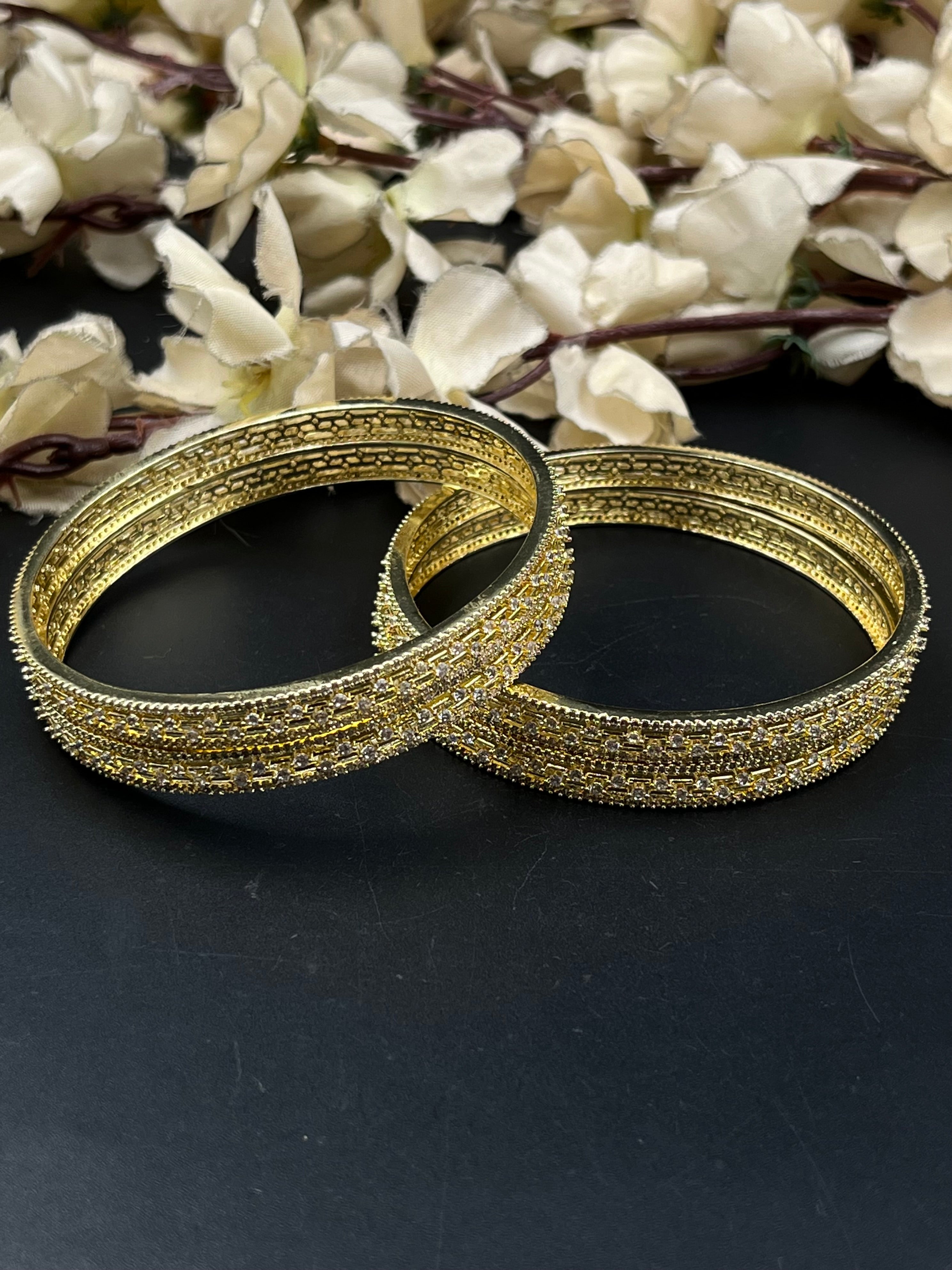 SIYA BANGLES