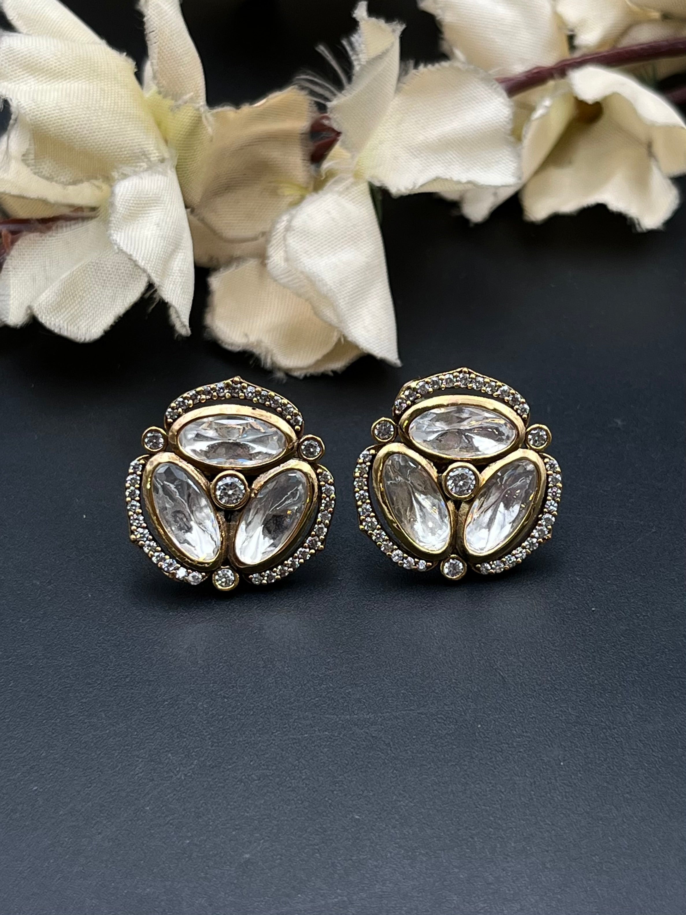 KINO EARRING