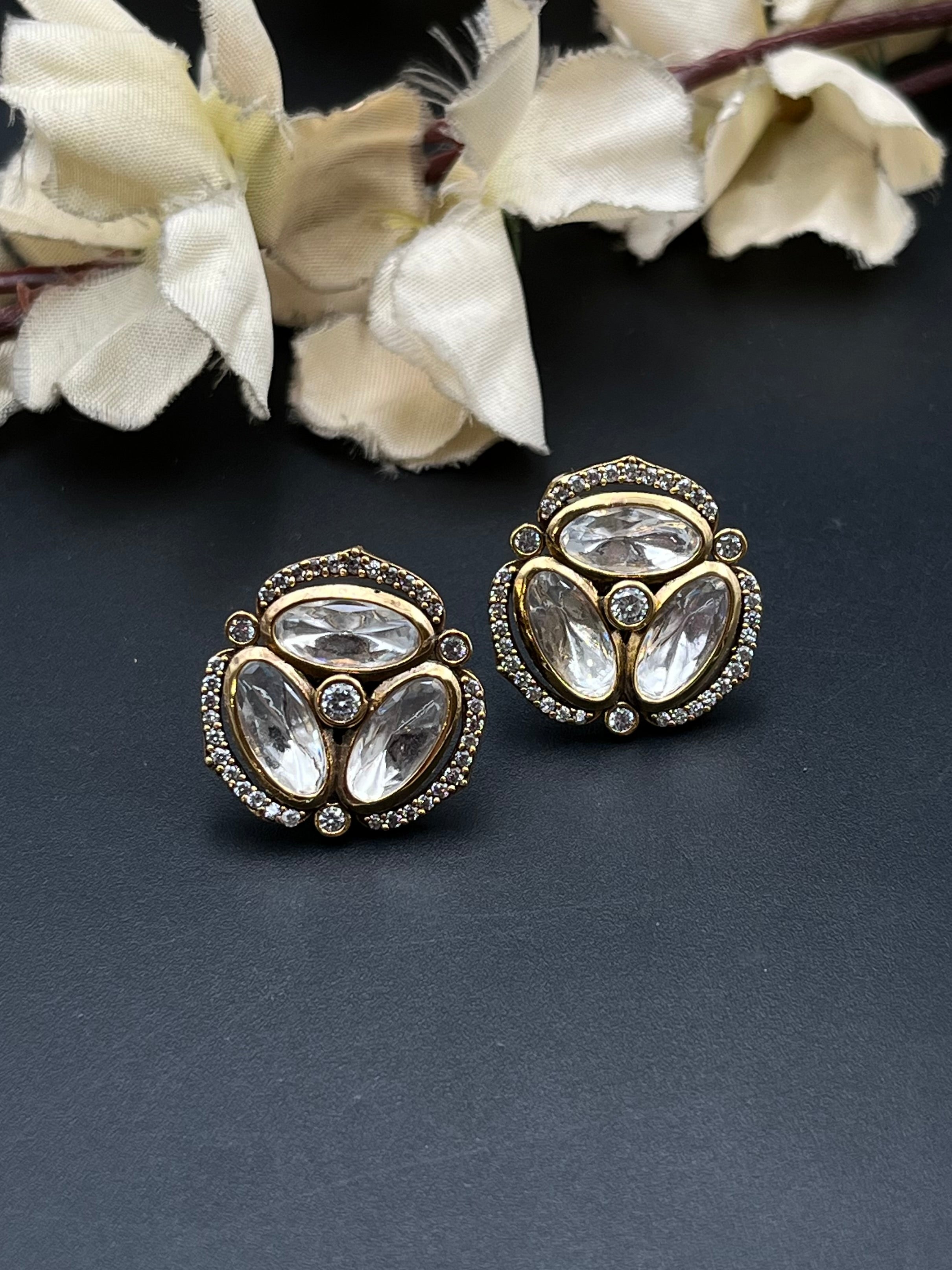 KINO EARRING