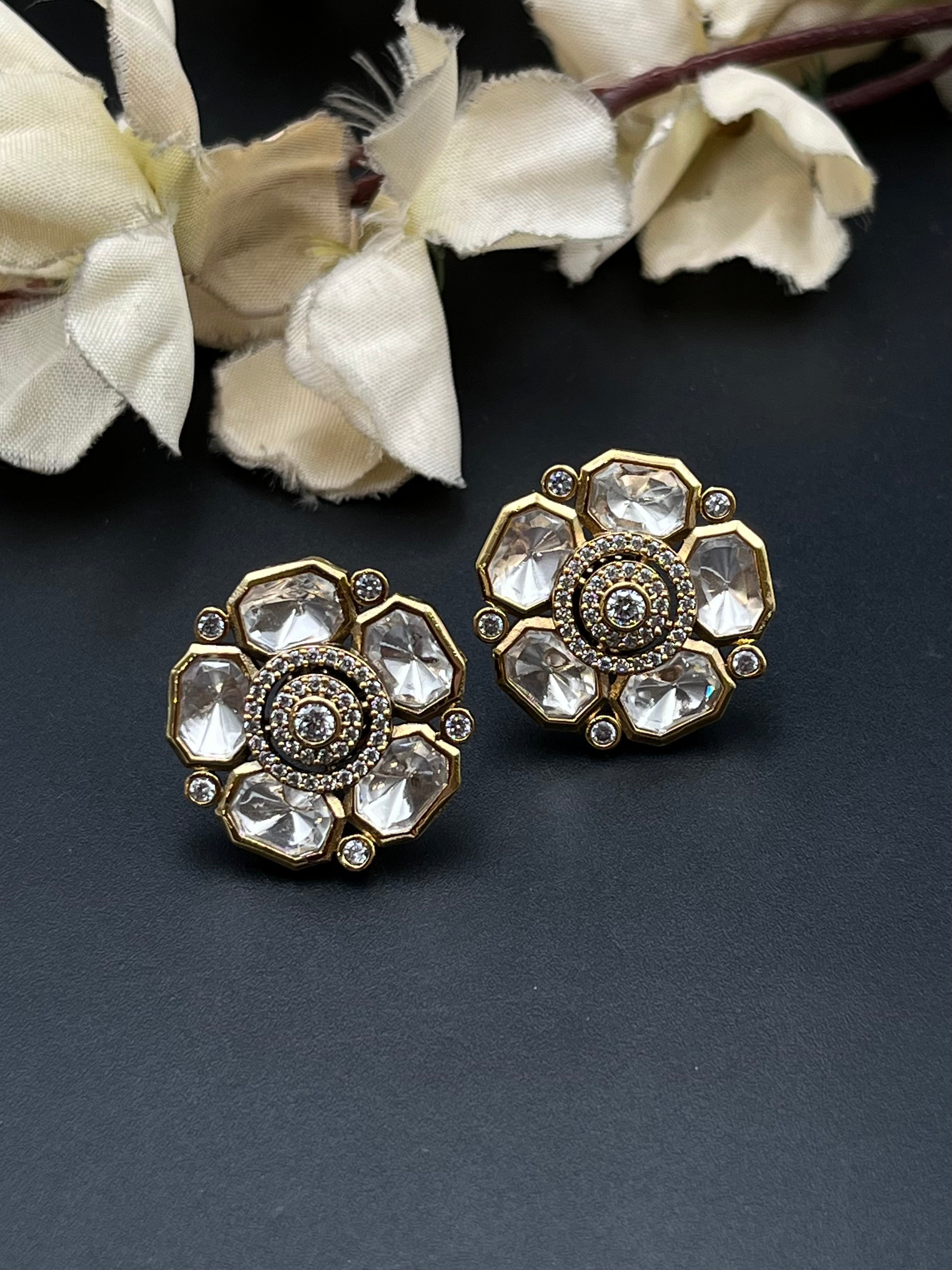 PALAK EARRING