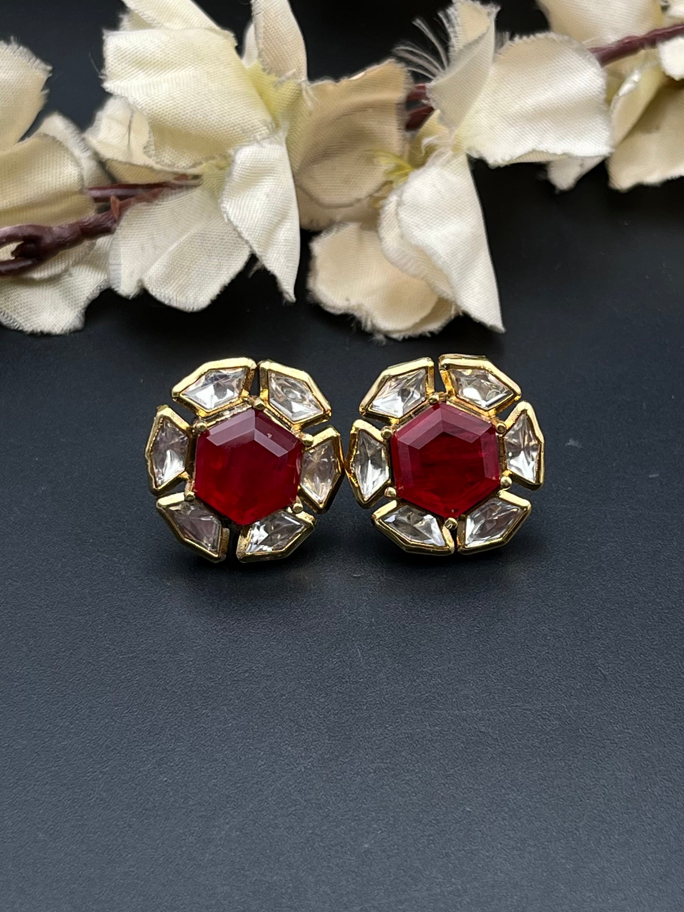 GARVI EARRING