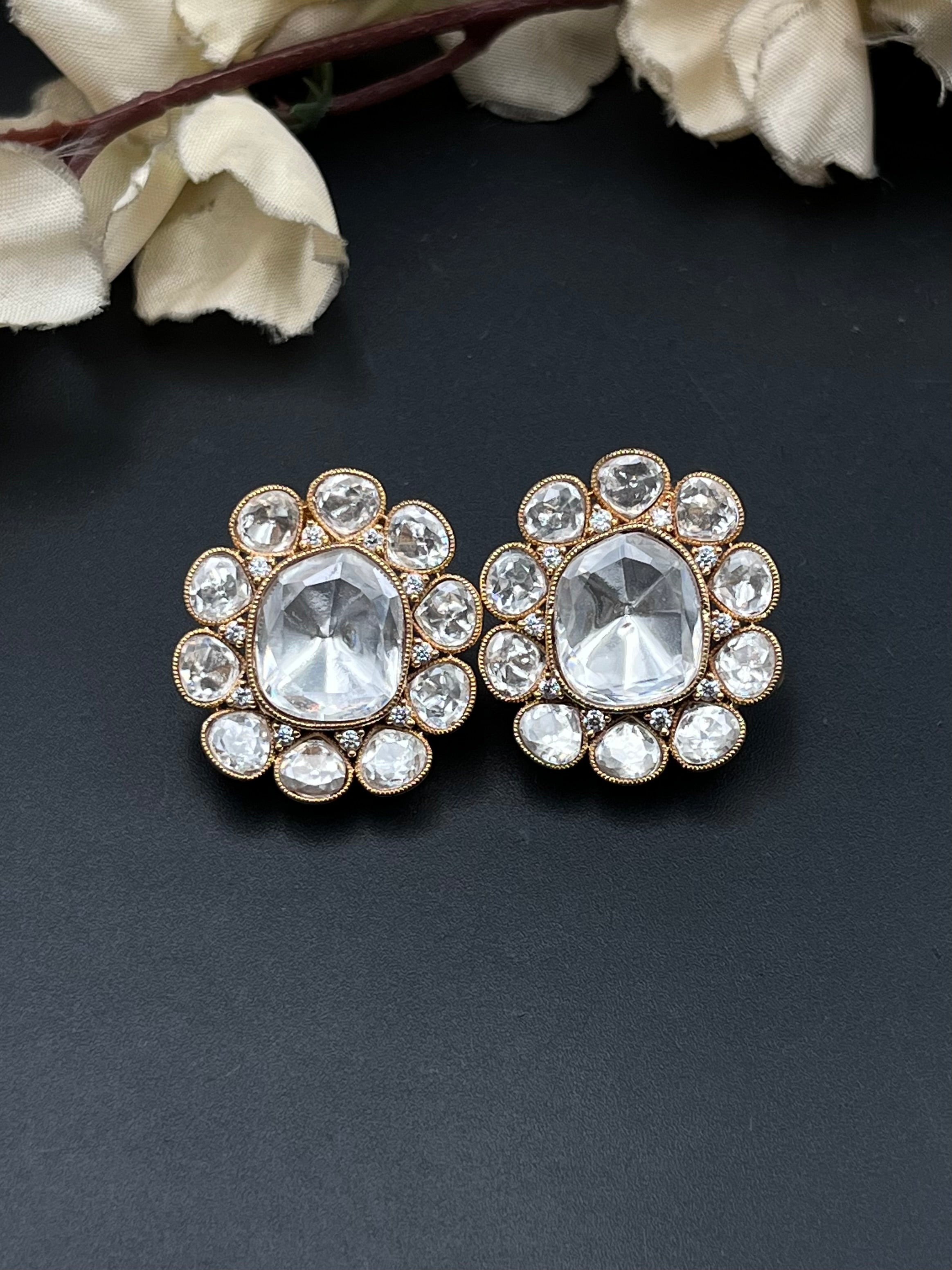 TANVI EARRING