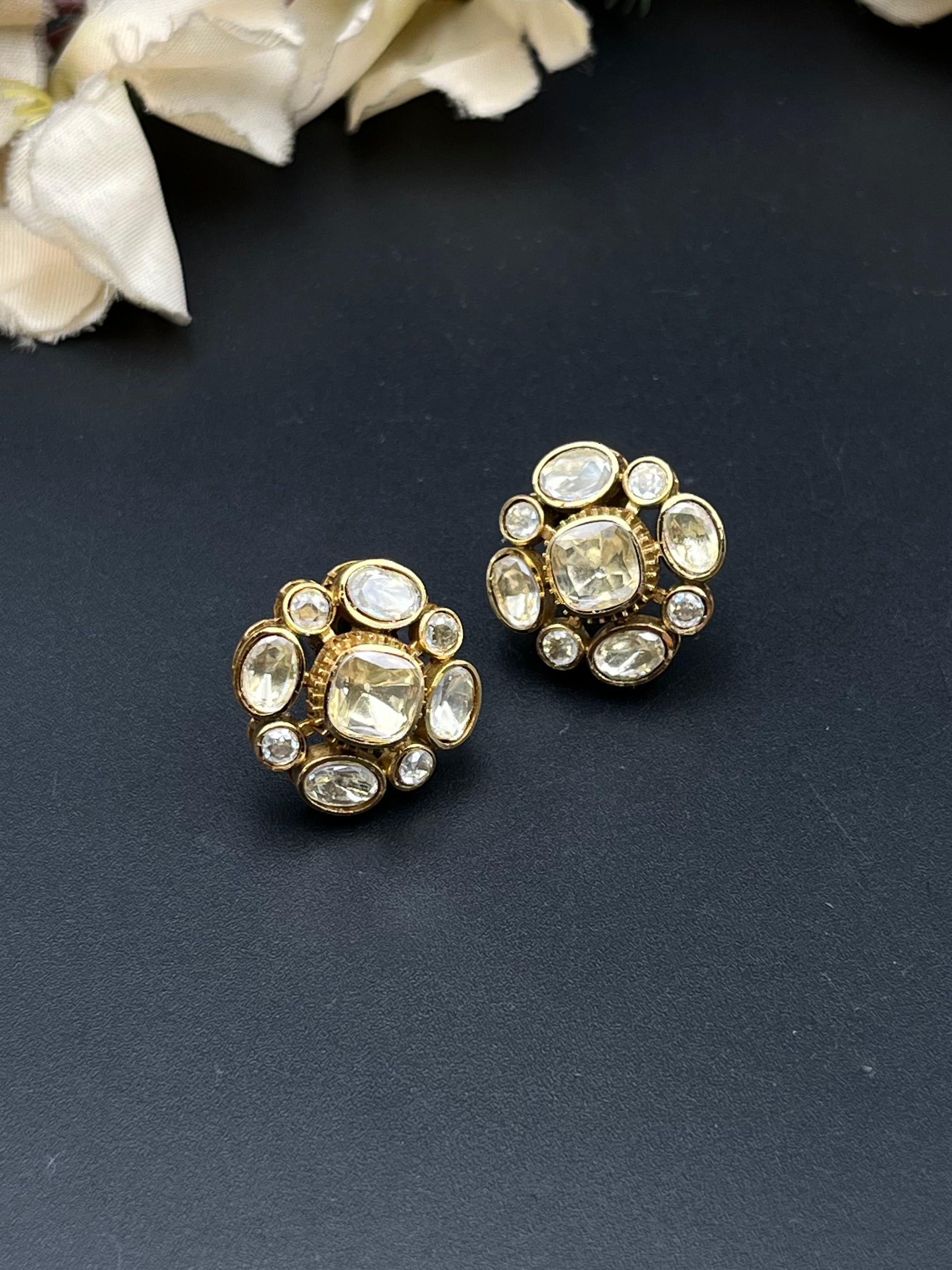 MAYA EARRING