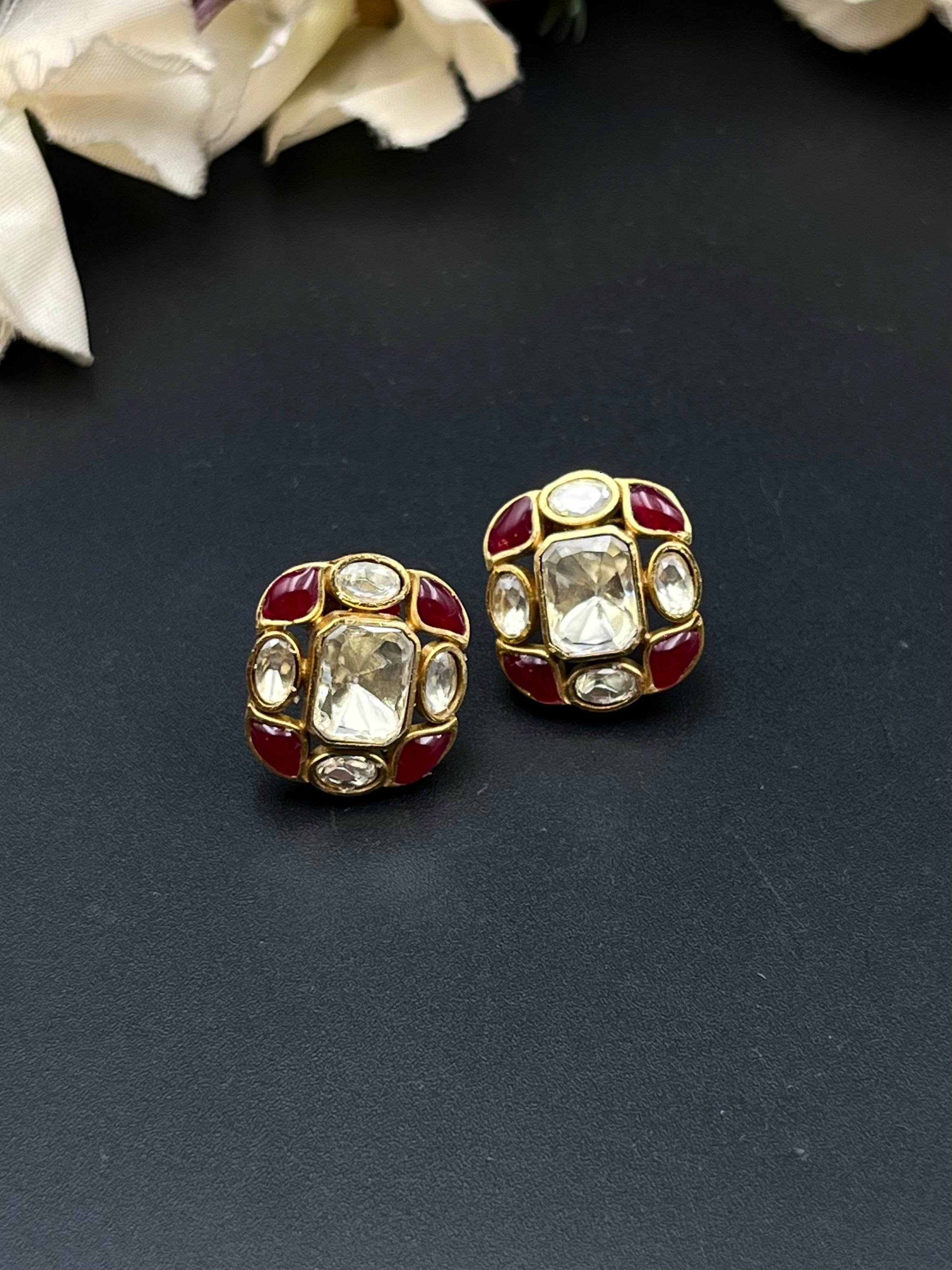MARIAM EARRING