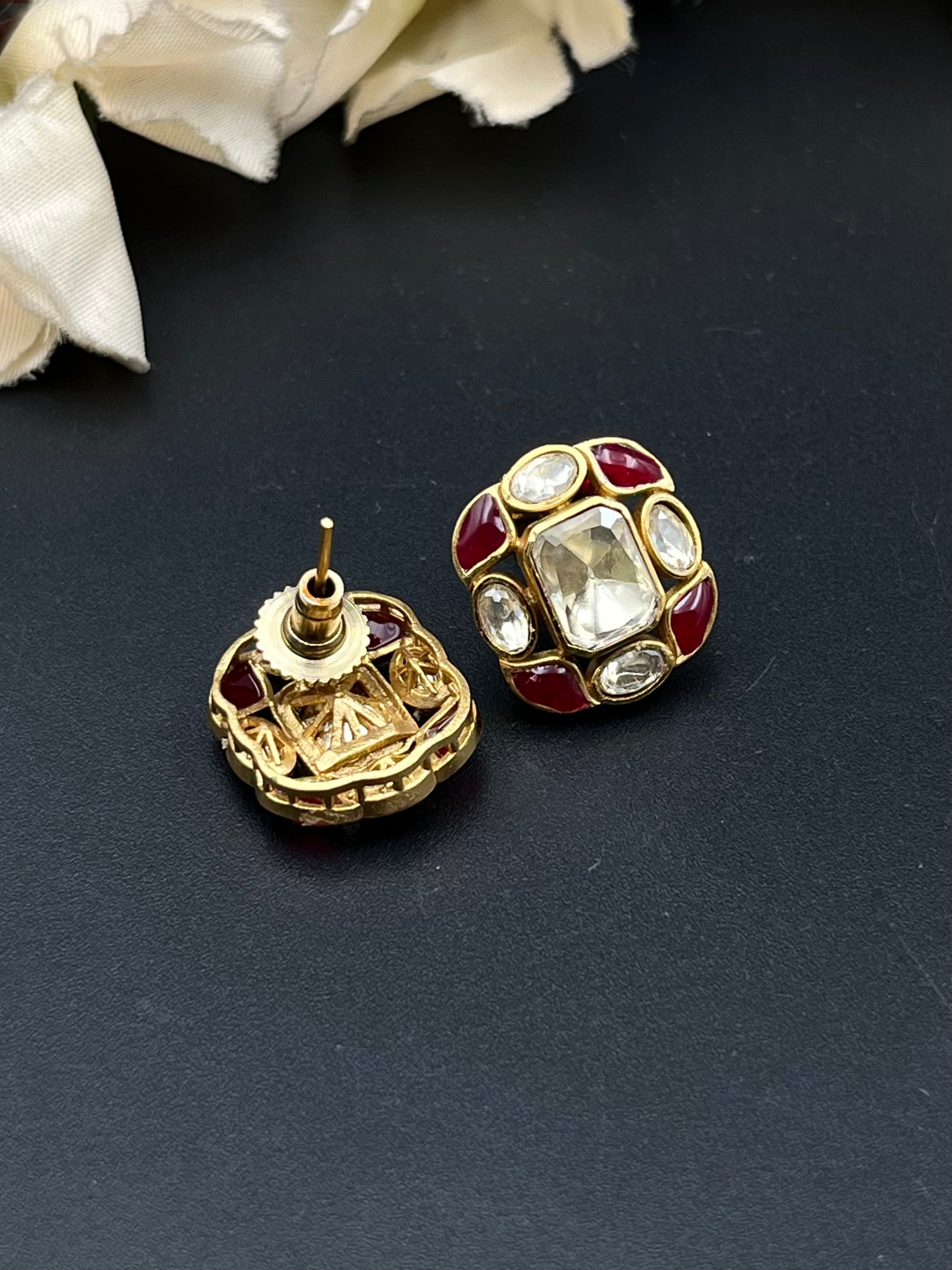 MARIAM EARRING