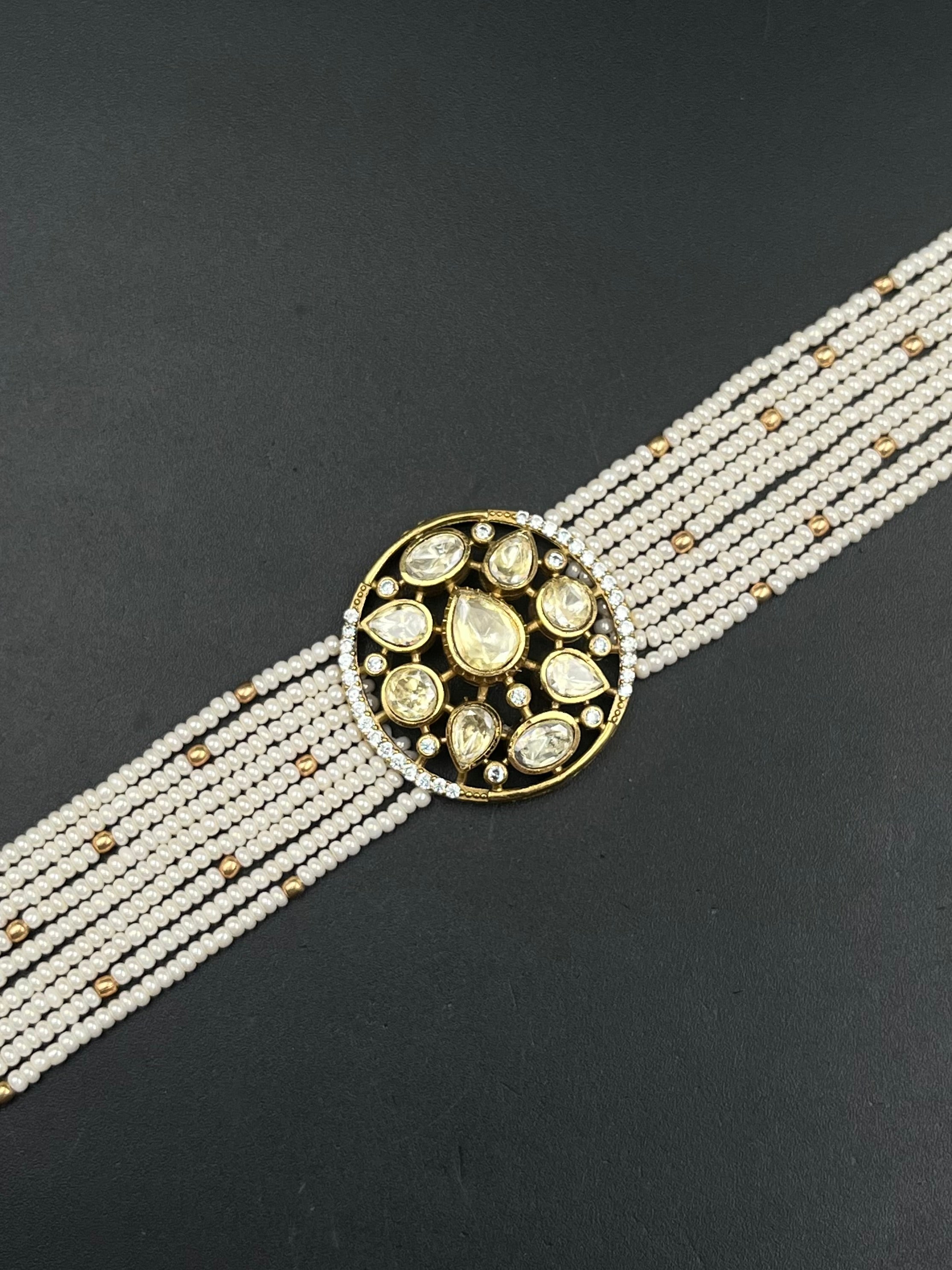 AAMAAL NECKLACE