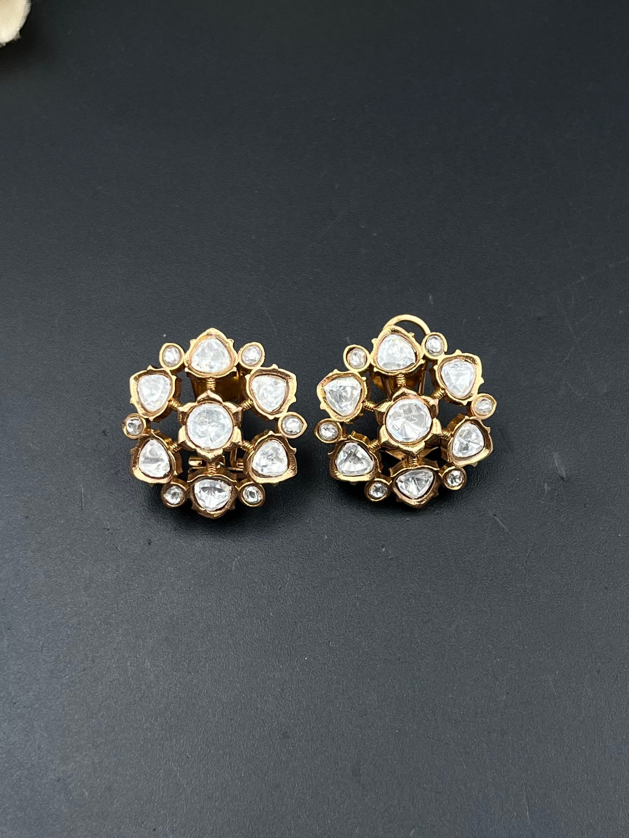 ABLAH NECKLACE