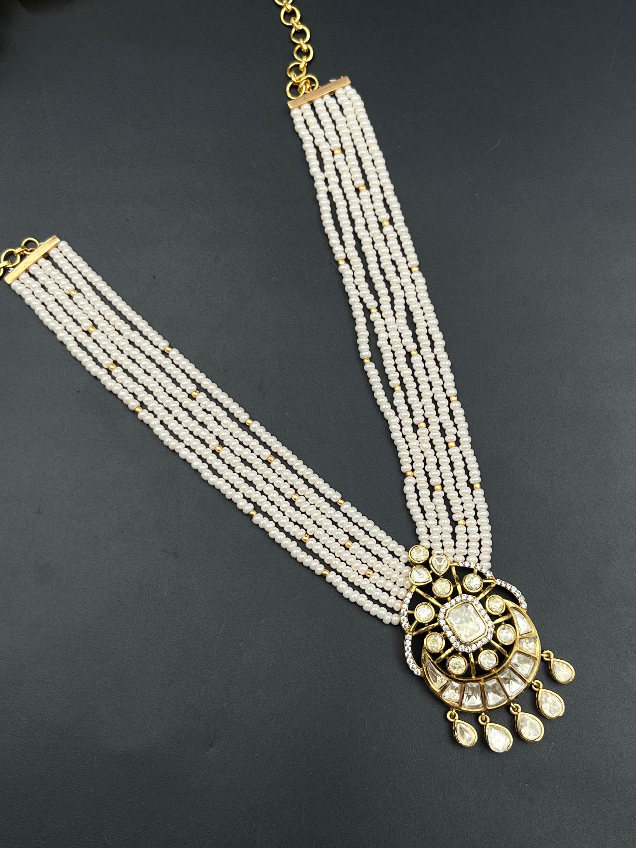 ALIMA NECKLACE