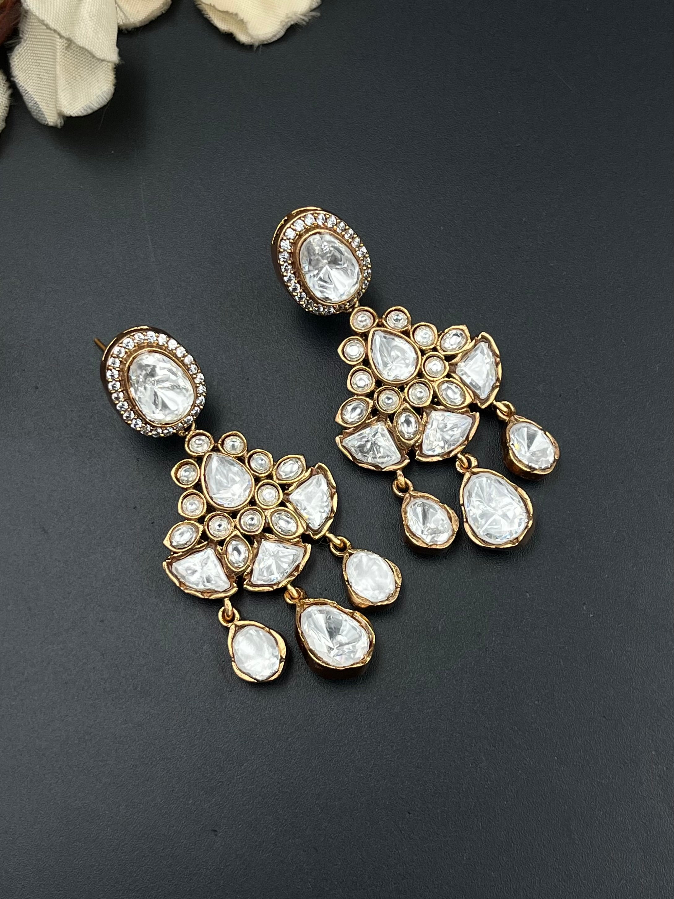 JINA NECKLACE