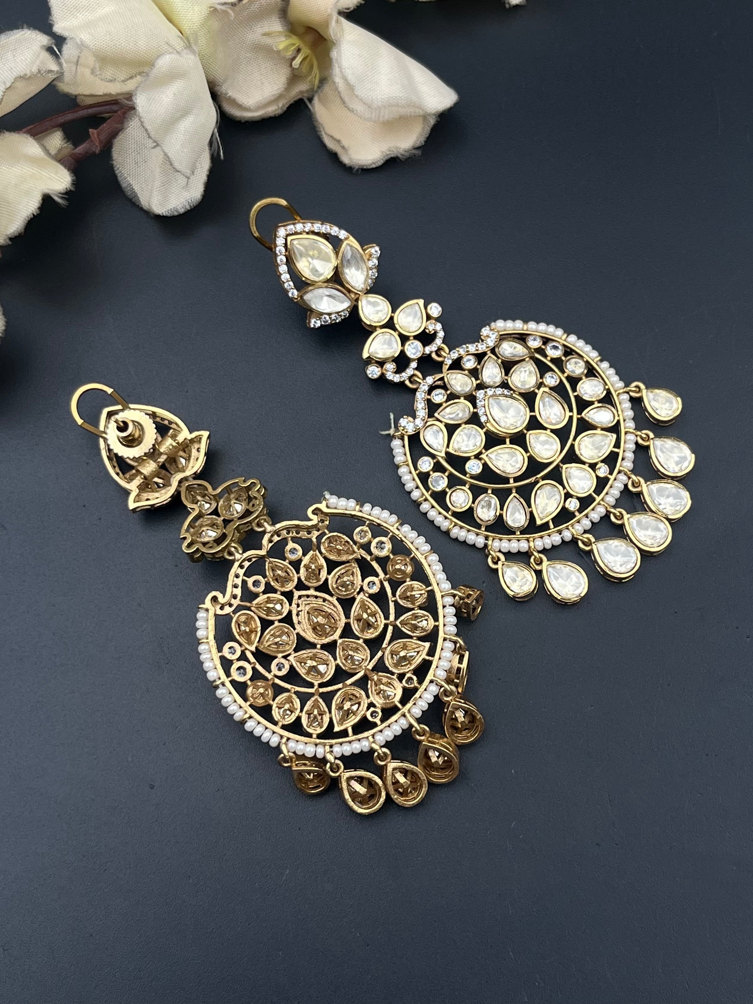 ANIMA EARRING