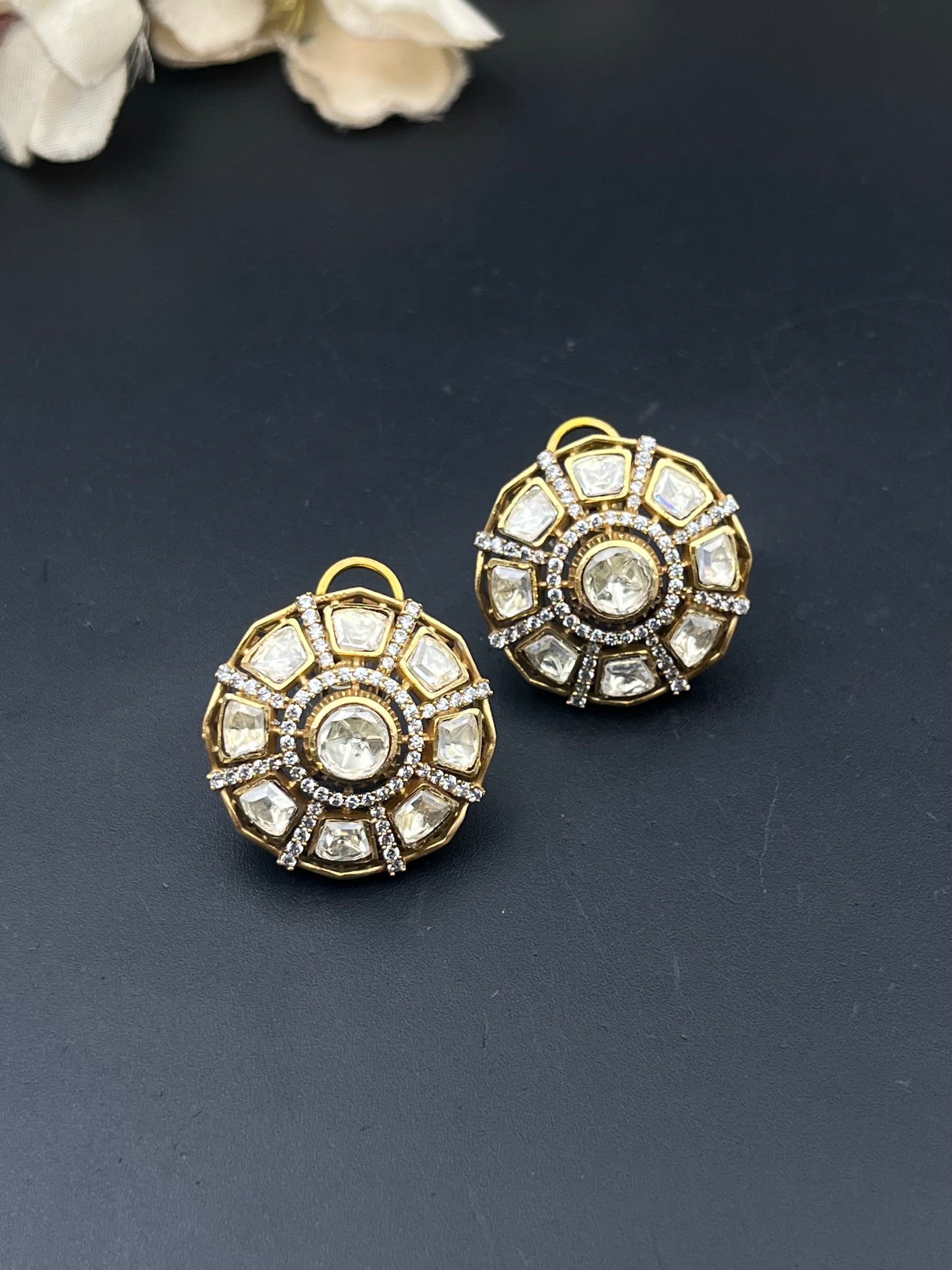 SAHAR EARRING