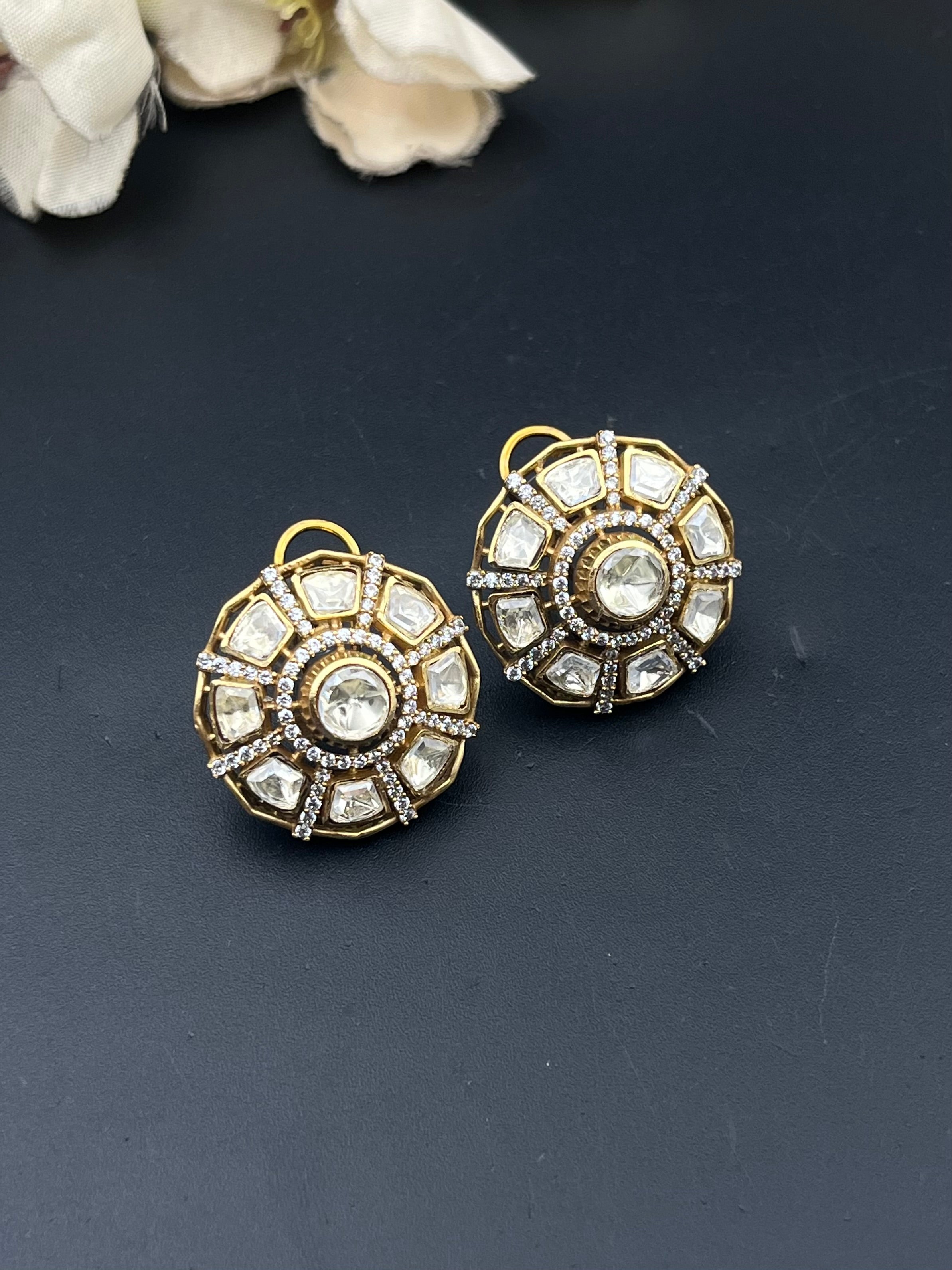 SAHAR EARRING
