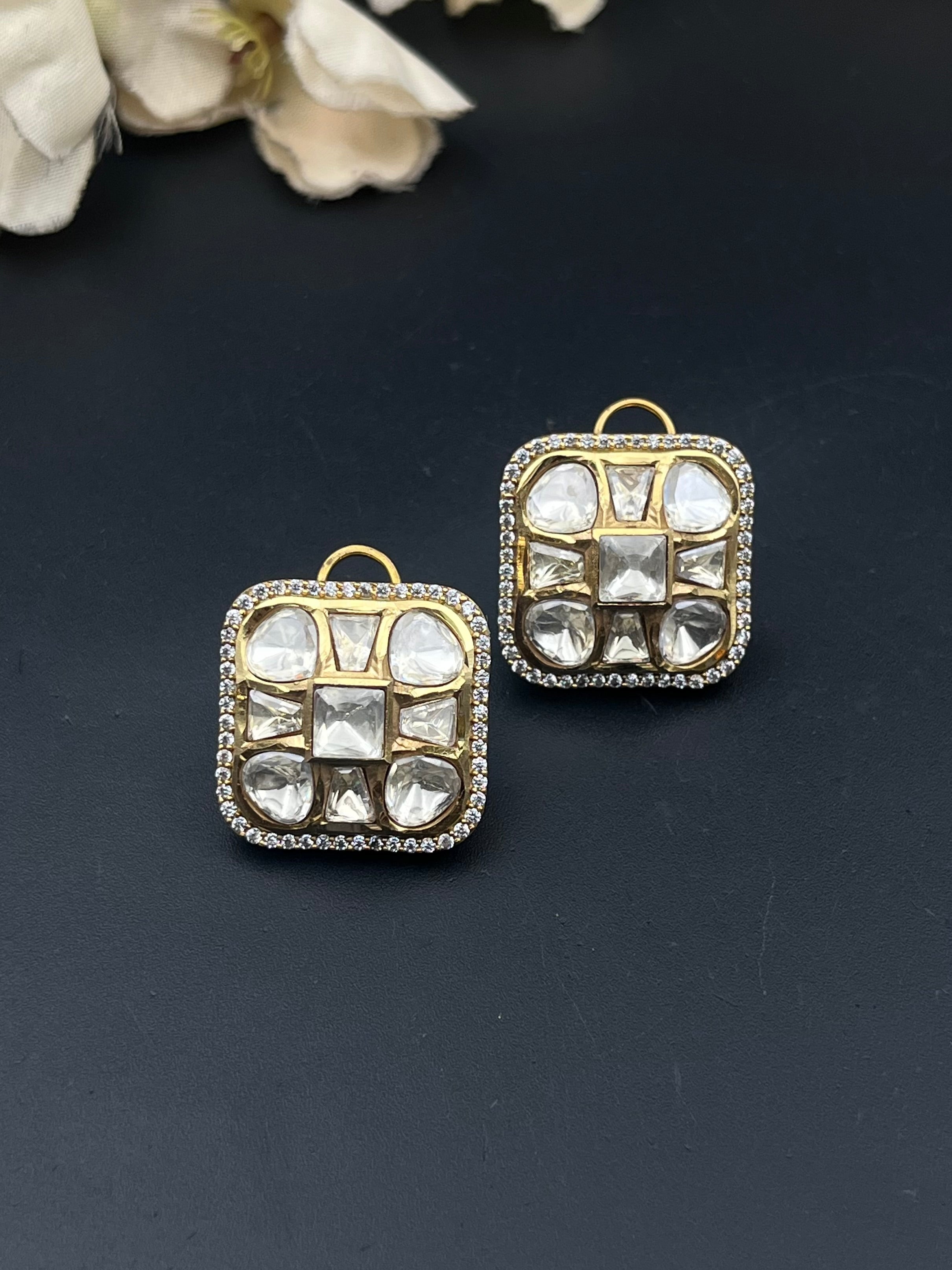 SOFIA EARRING