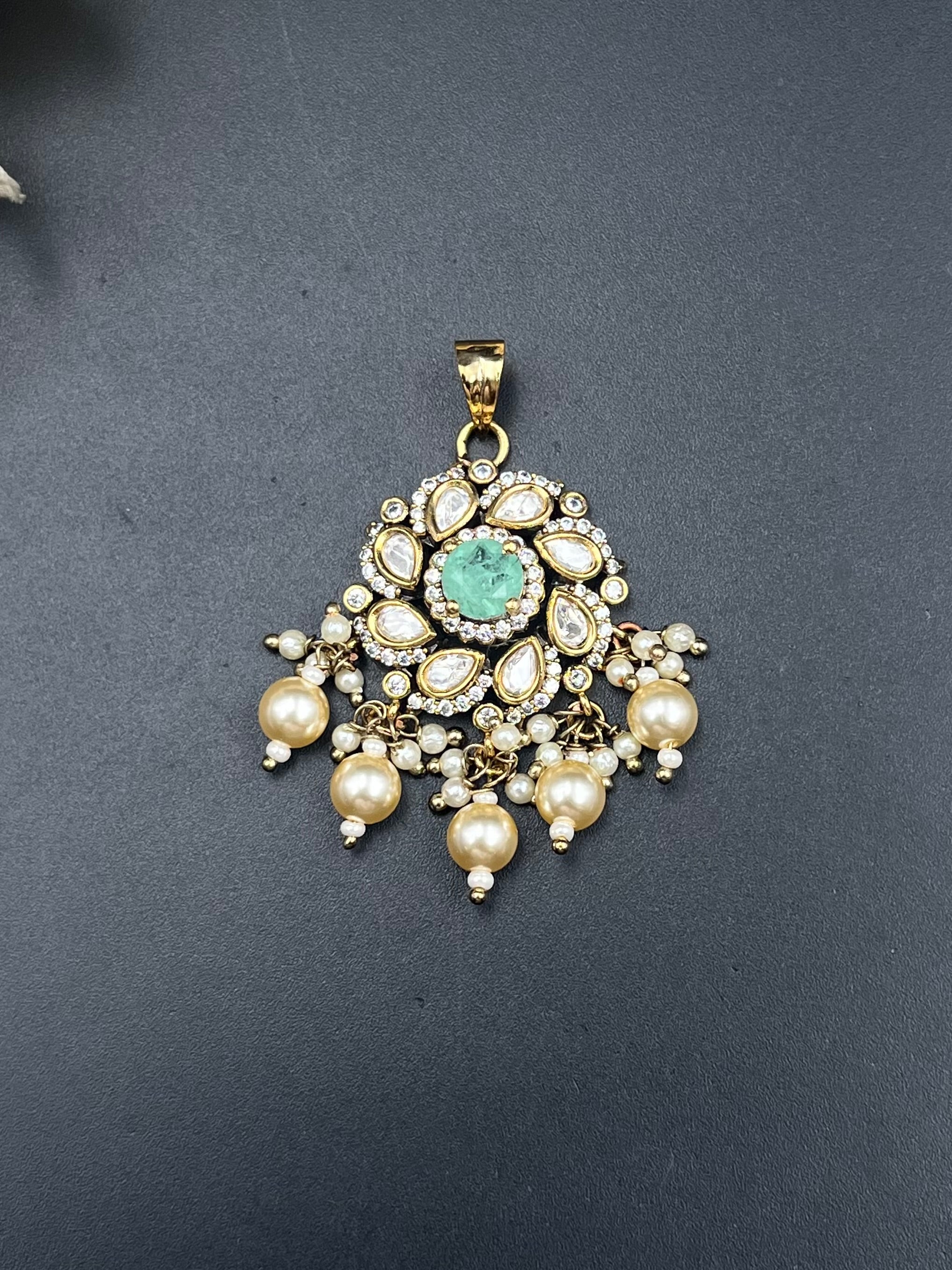 PACHU PENDANT