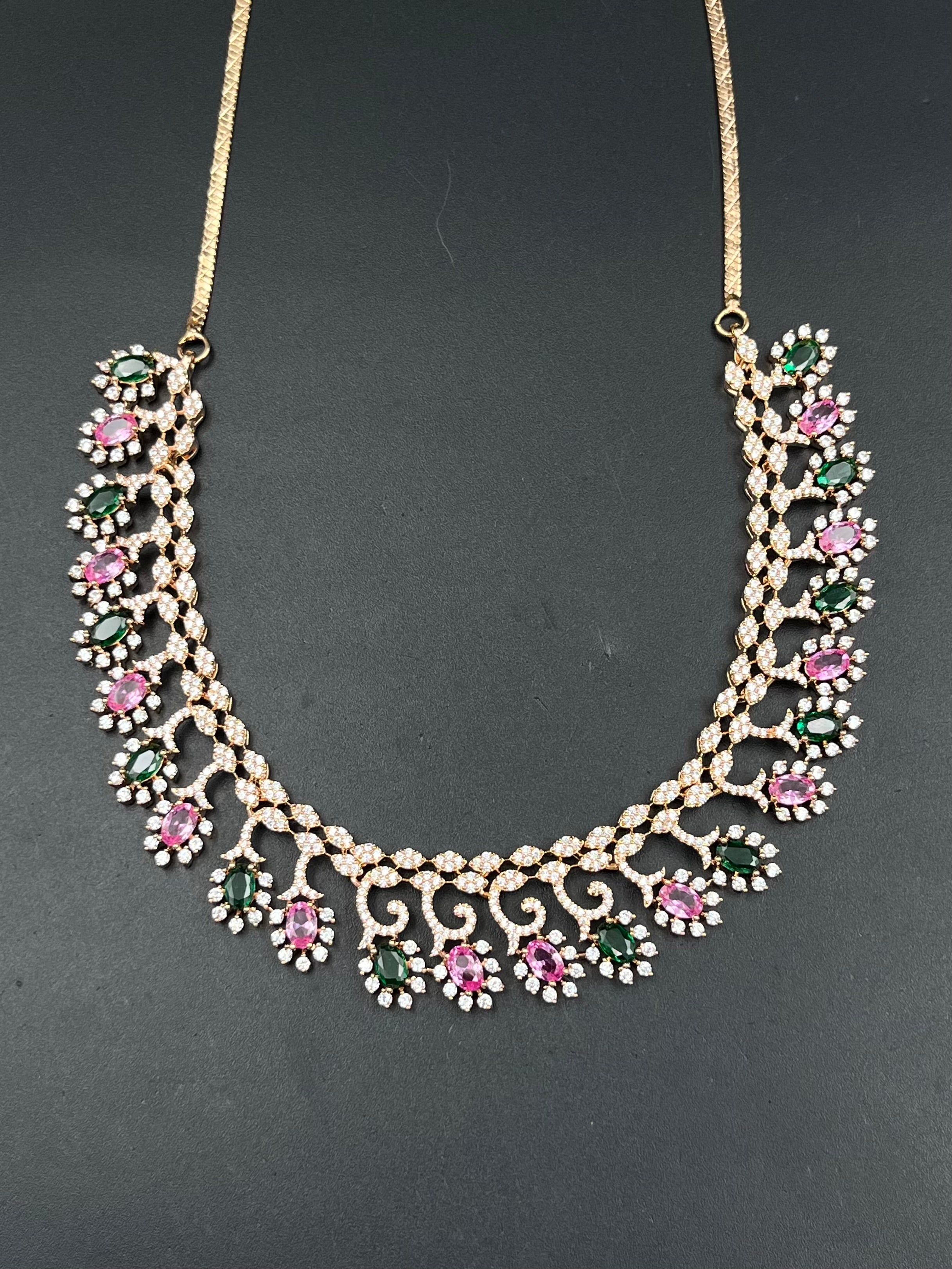 AISHA NECKLACE