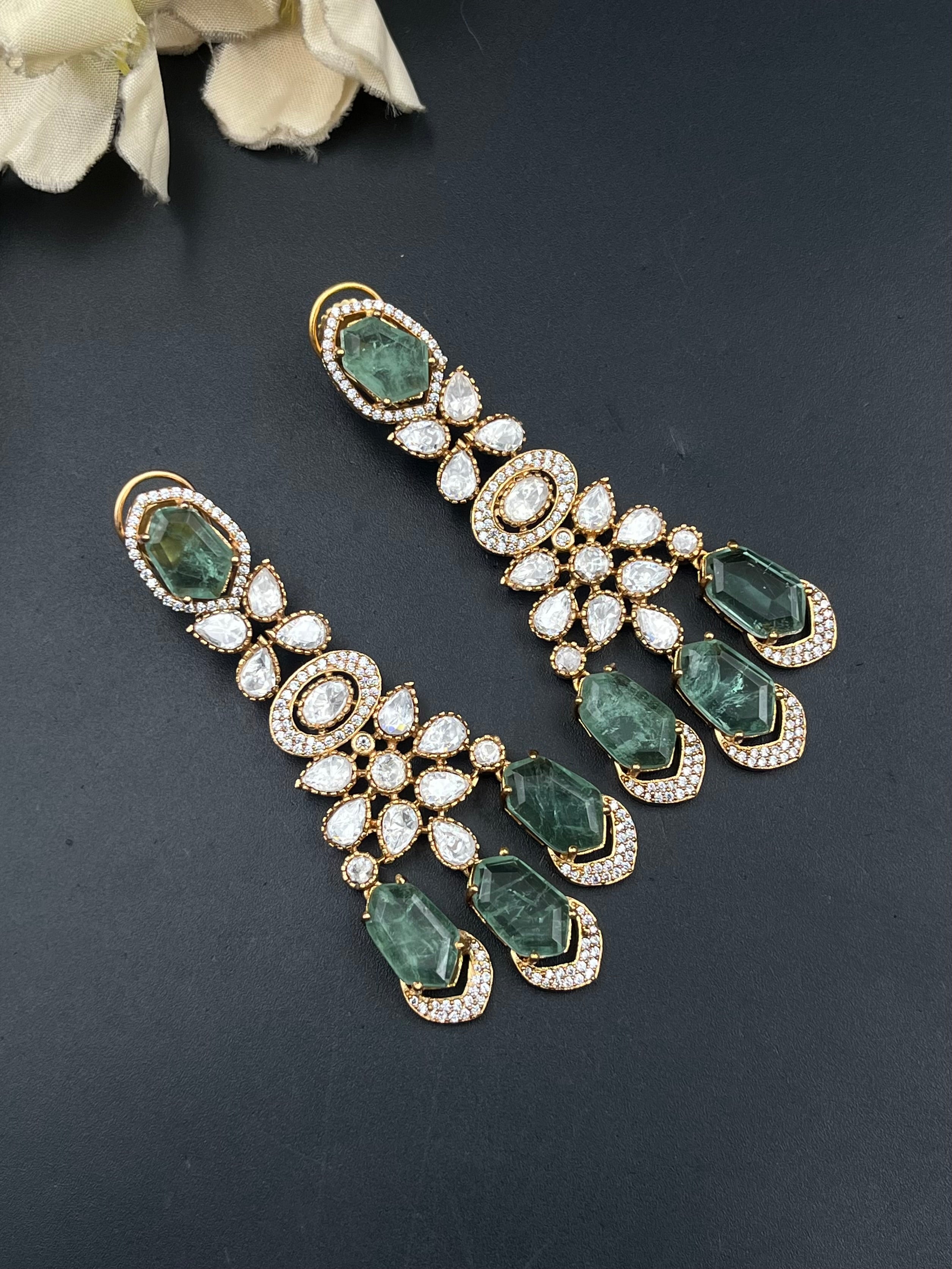 AIYSHA EARRING