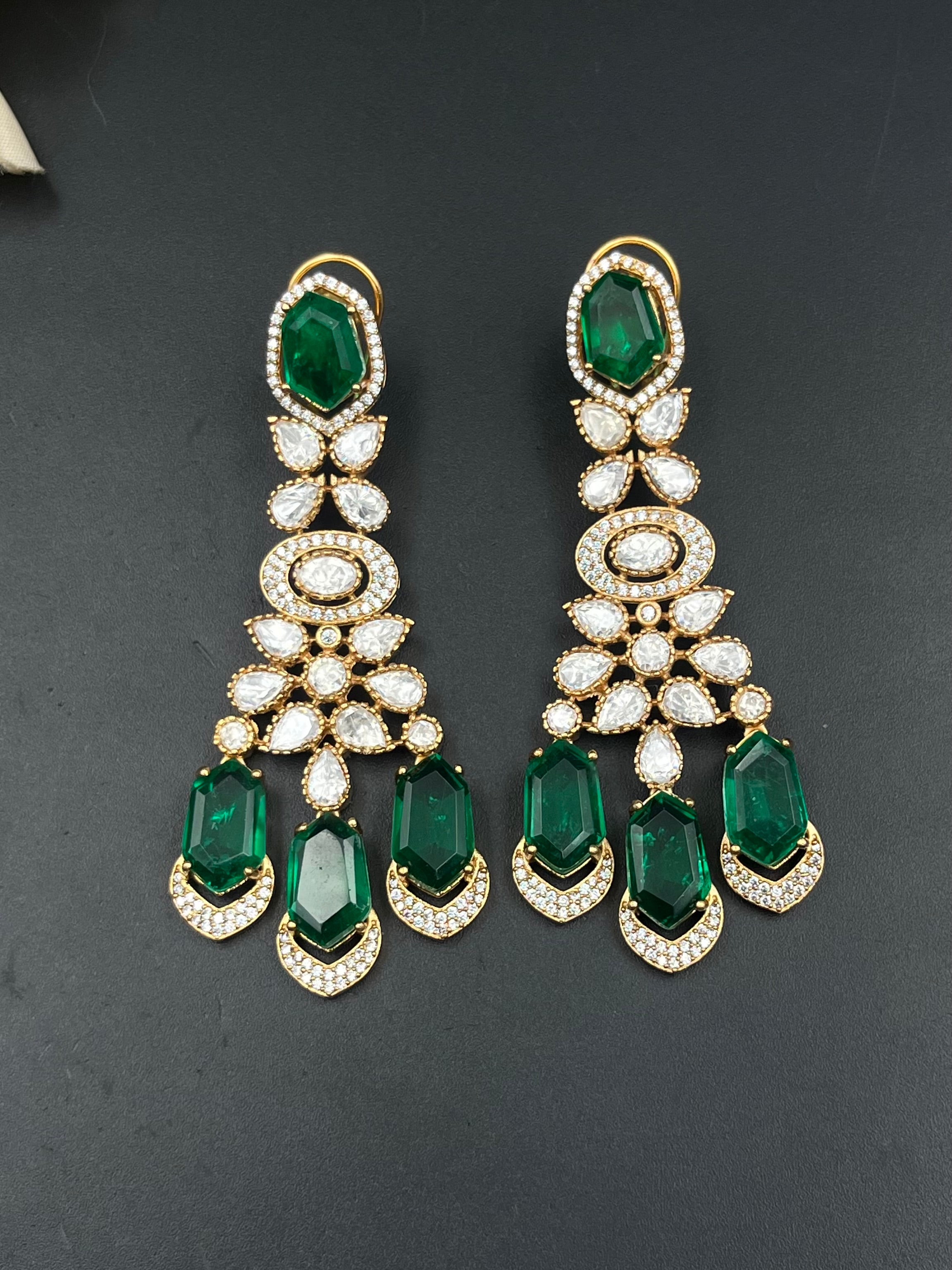 AIYSHA EARRING