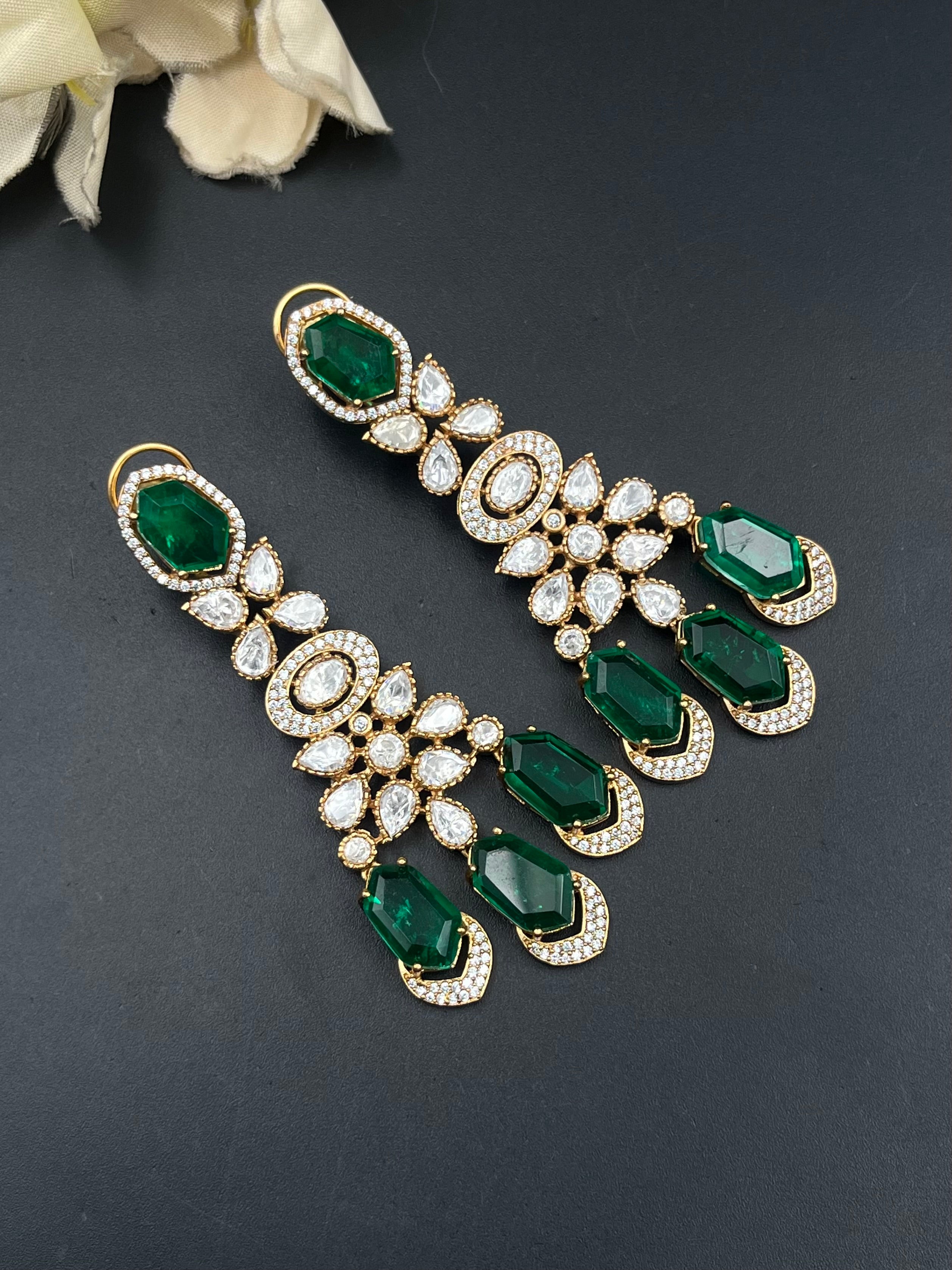 AIYSHA EARRING