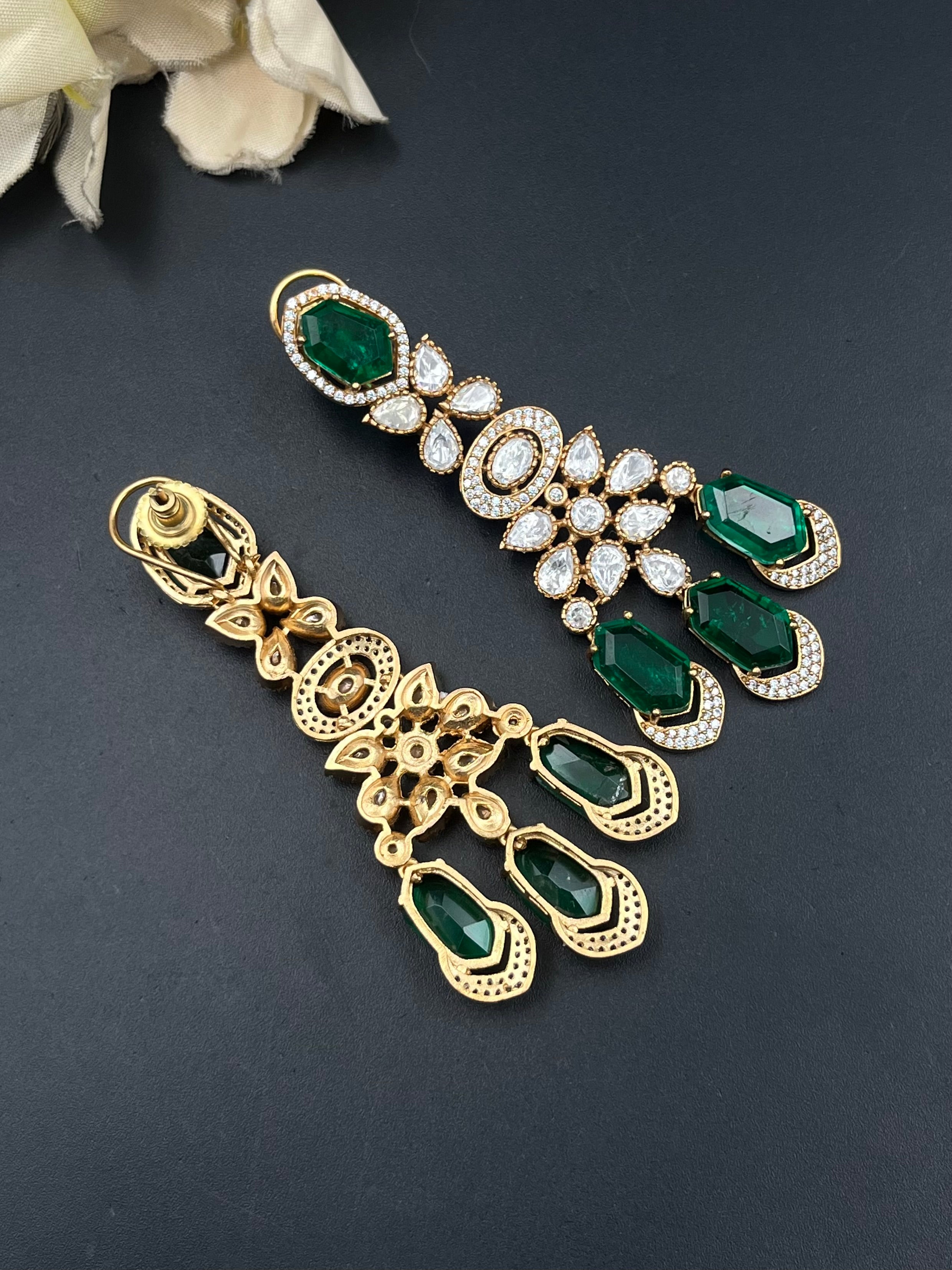 AIYSHA EARRING