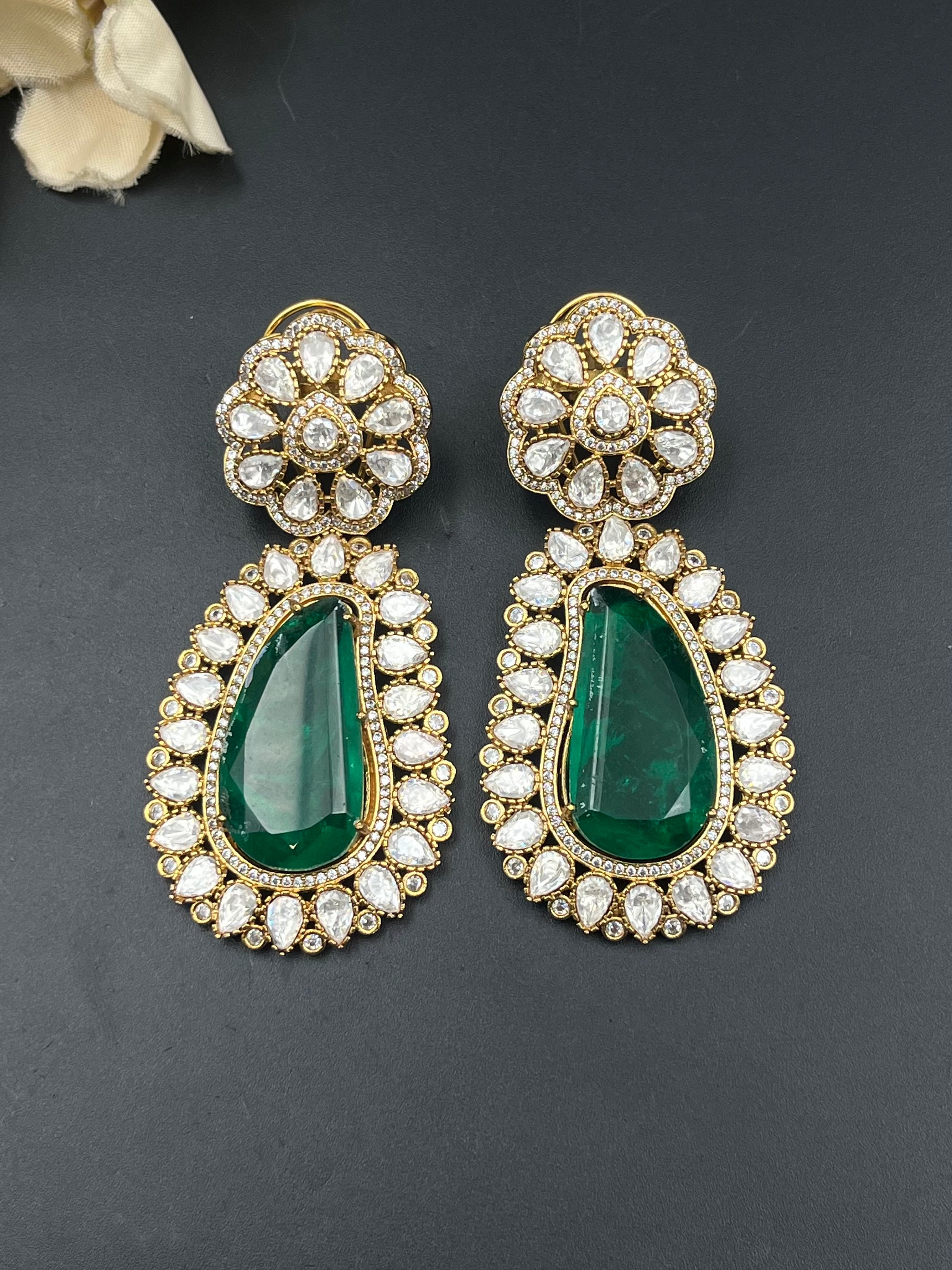 ALIMA EARRING