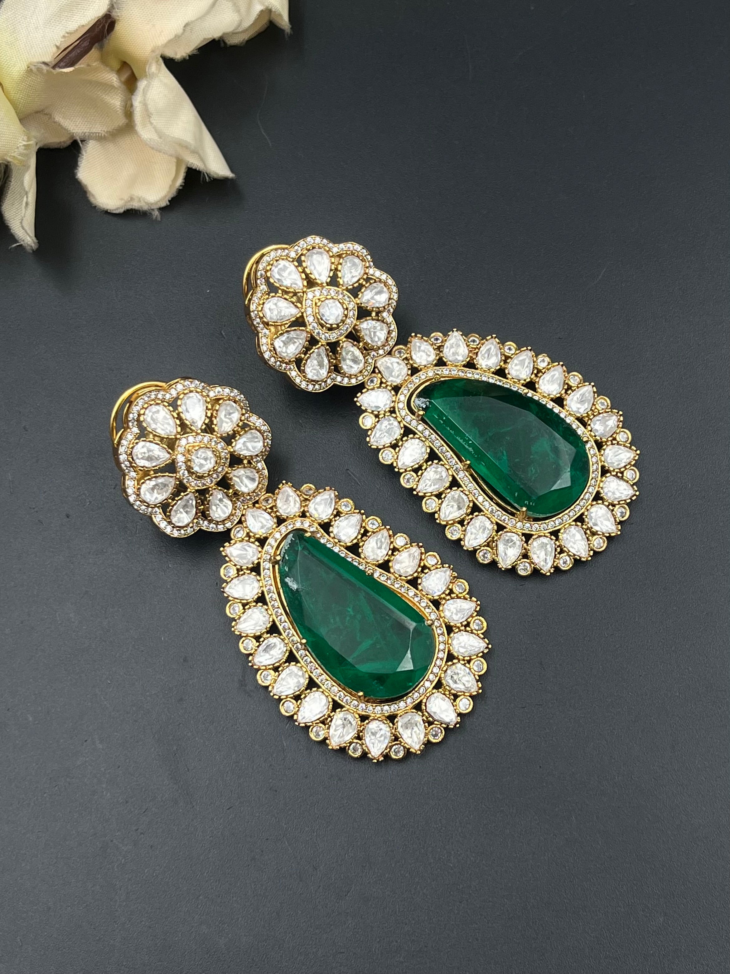 ALIMA EARRING