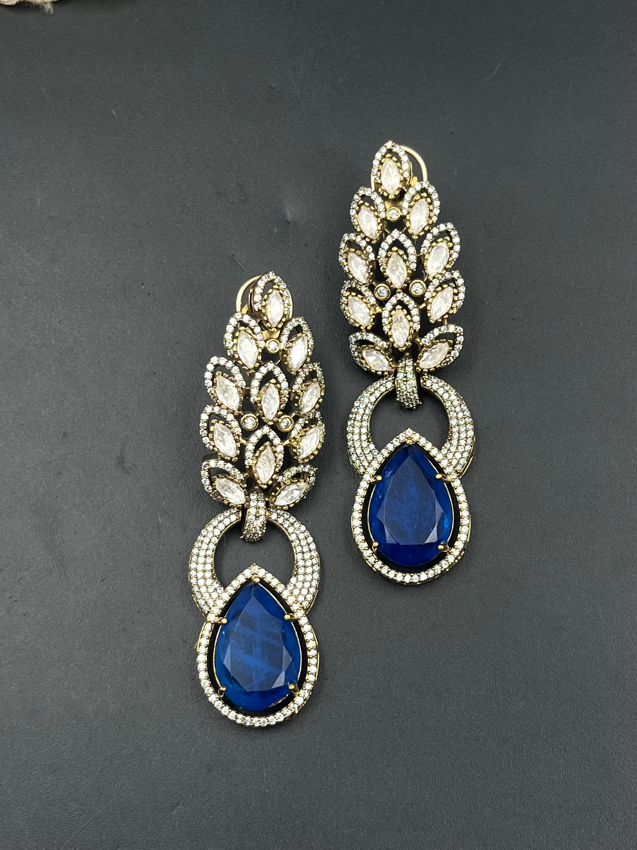 AZIZA EARRING
