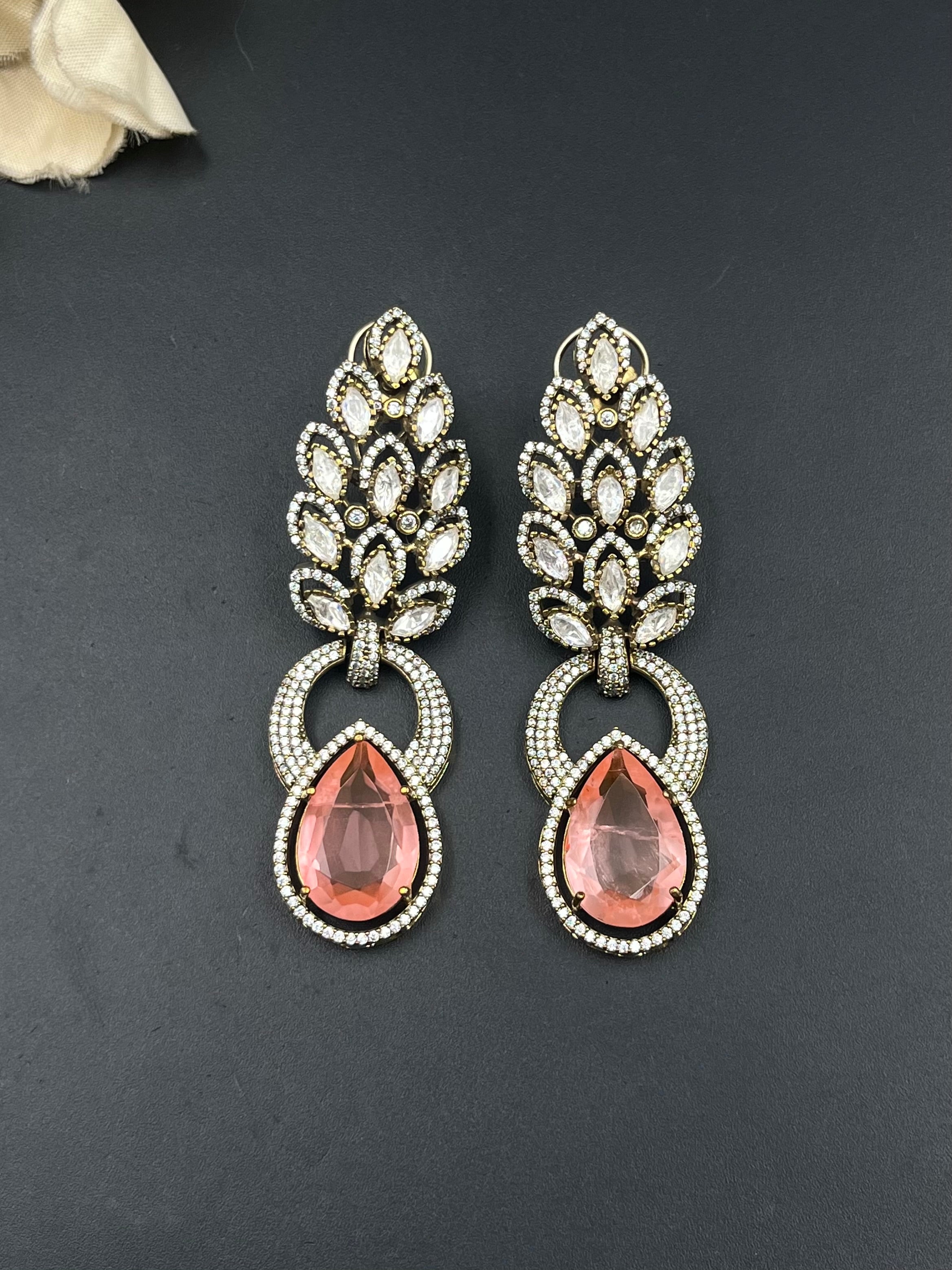 AZIZA EARRING