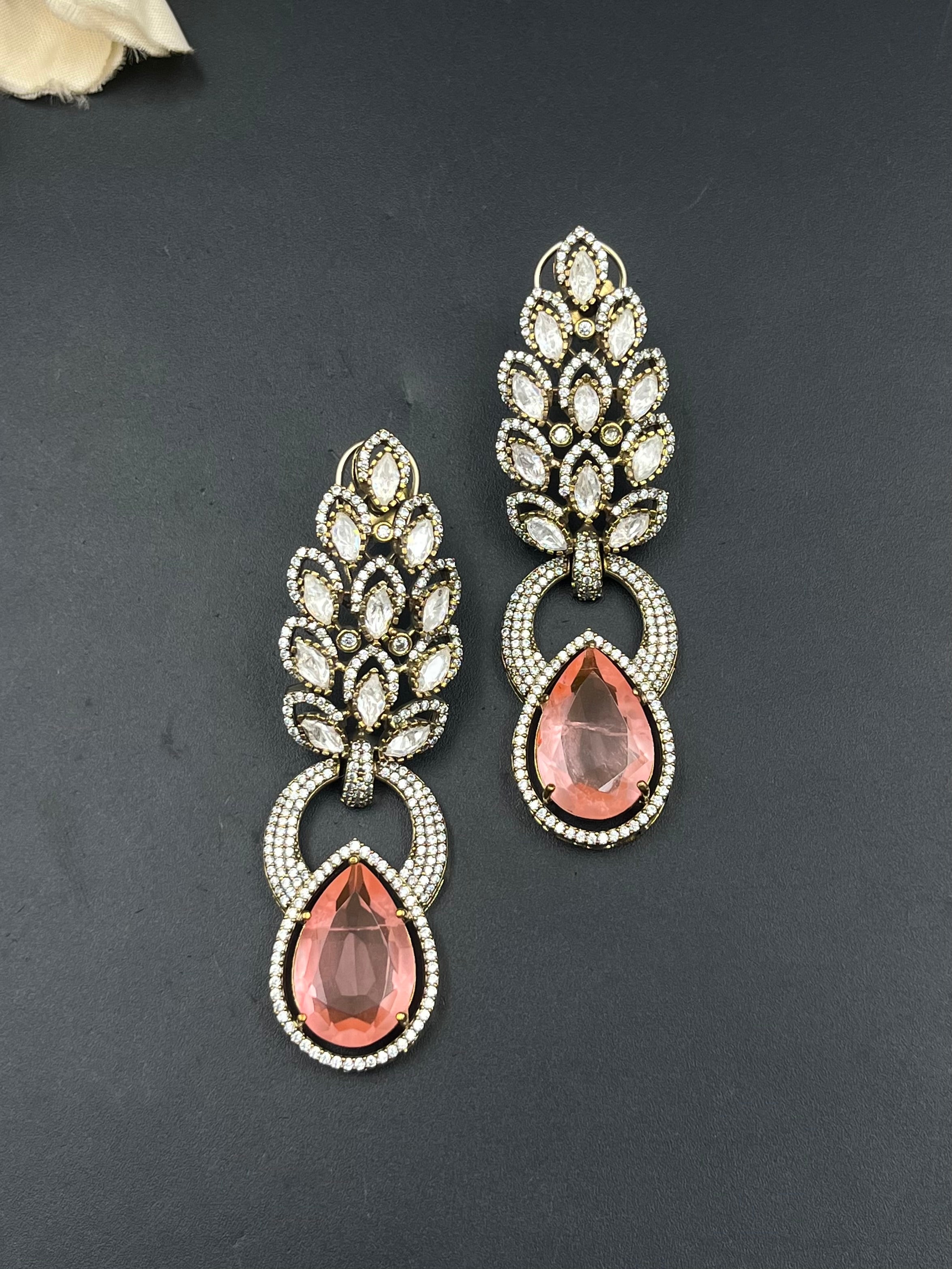 AZIZA EARRING