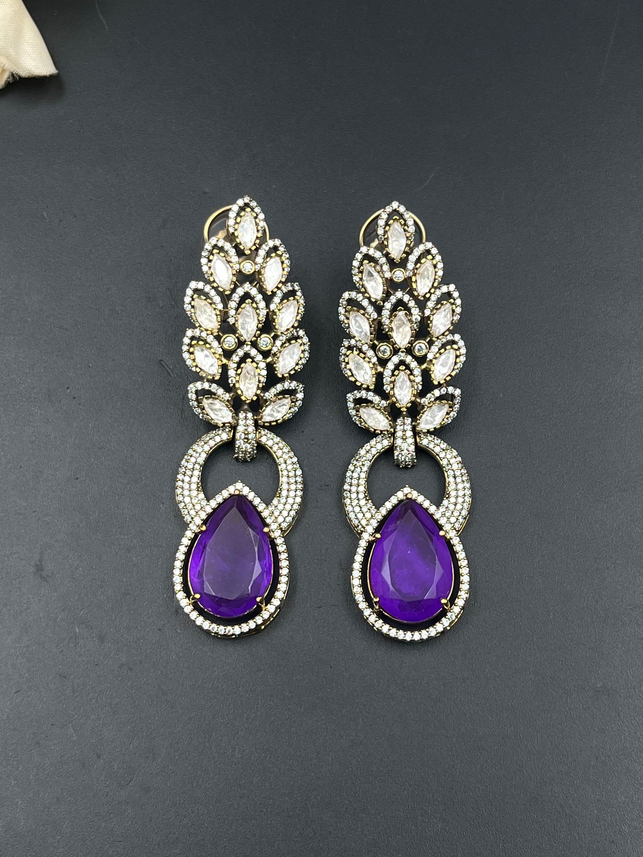 AZIZA EARRING