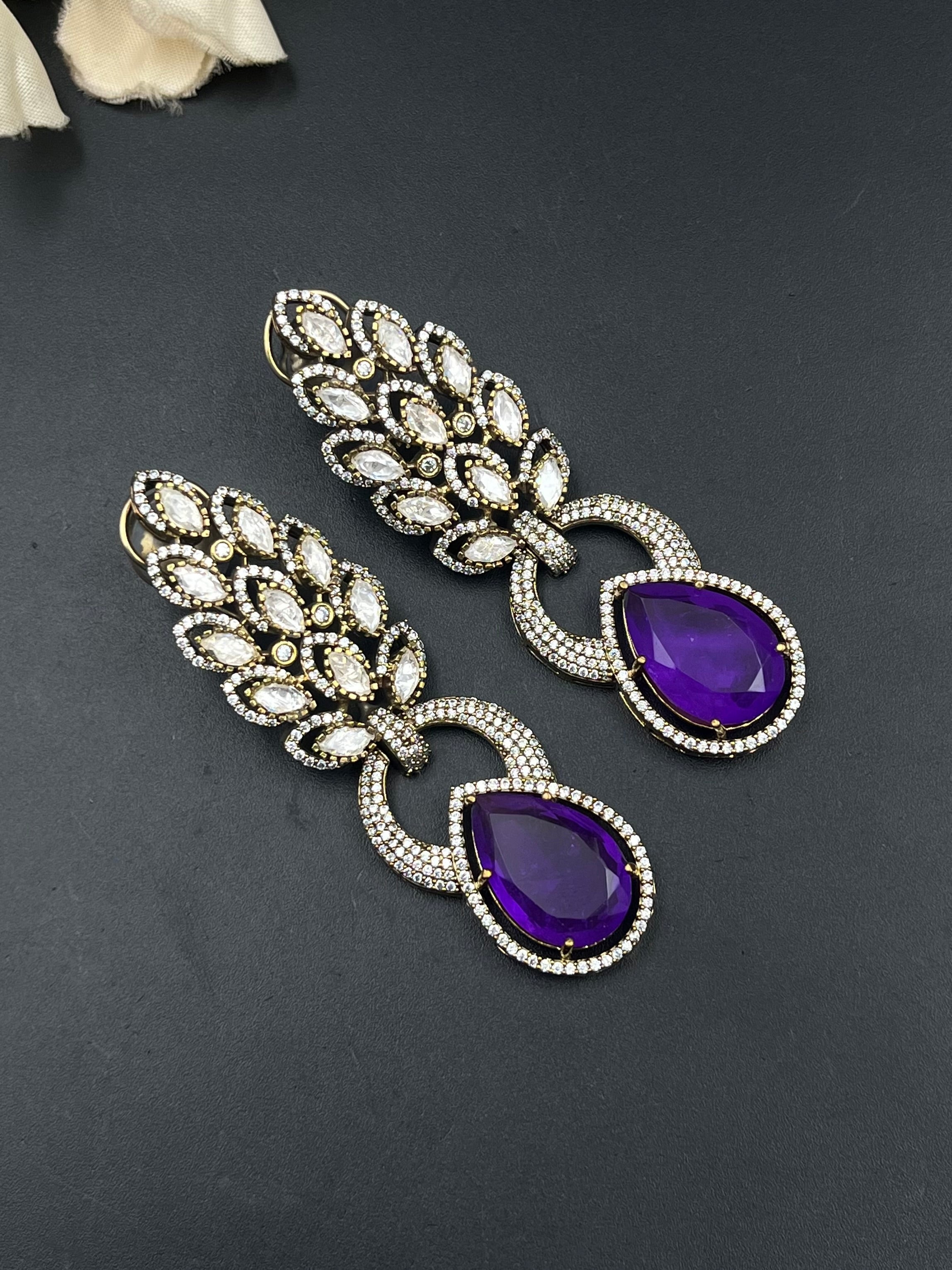 AZIZA EARRING