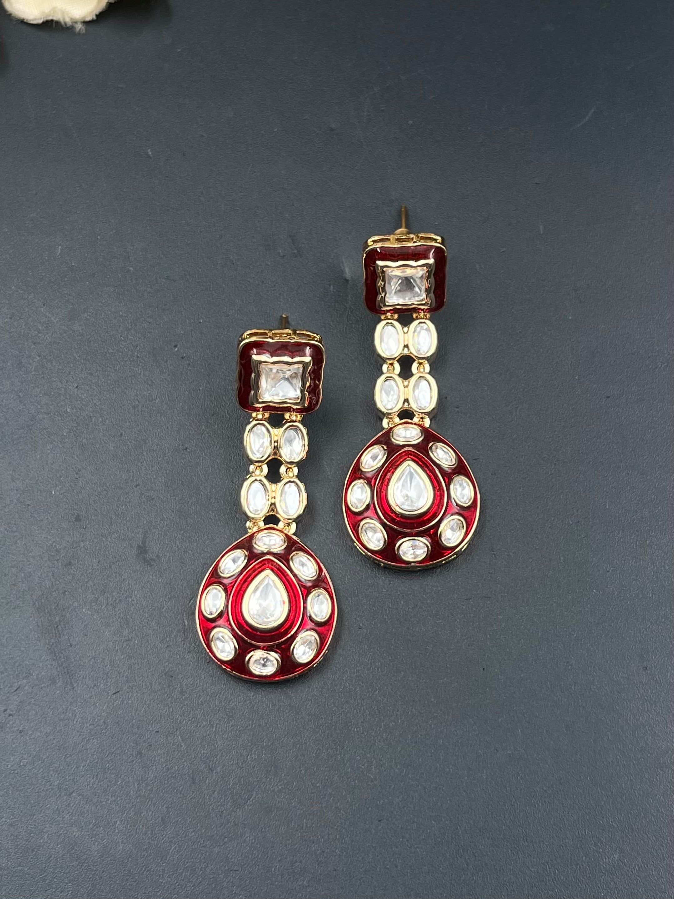 AAMIRA EARRING