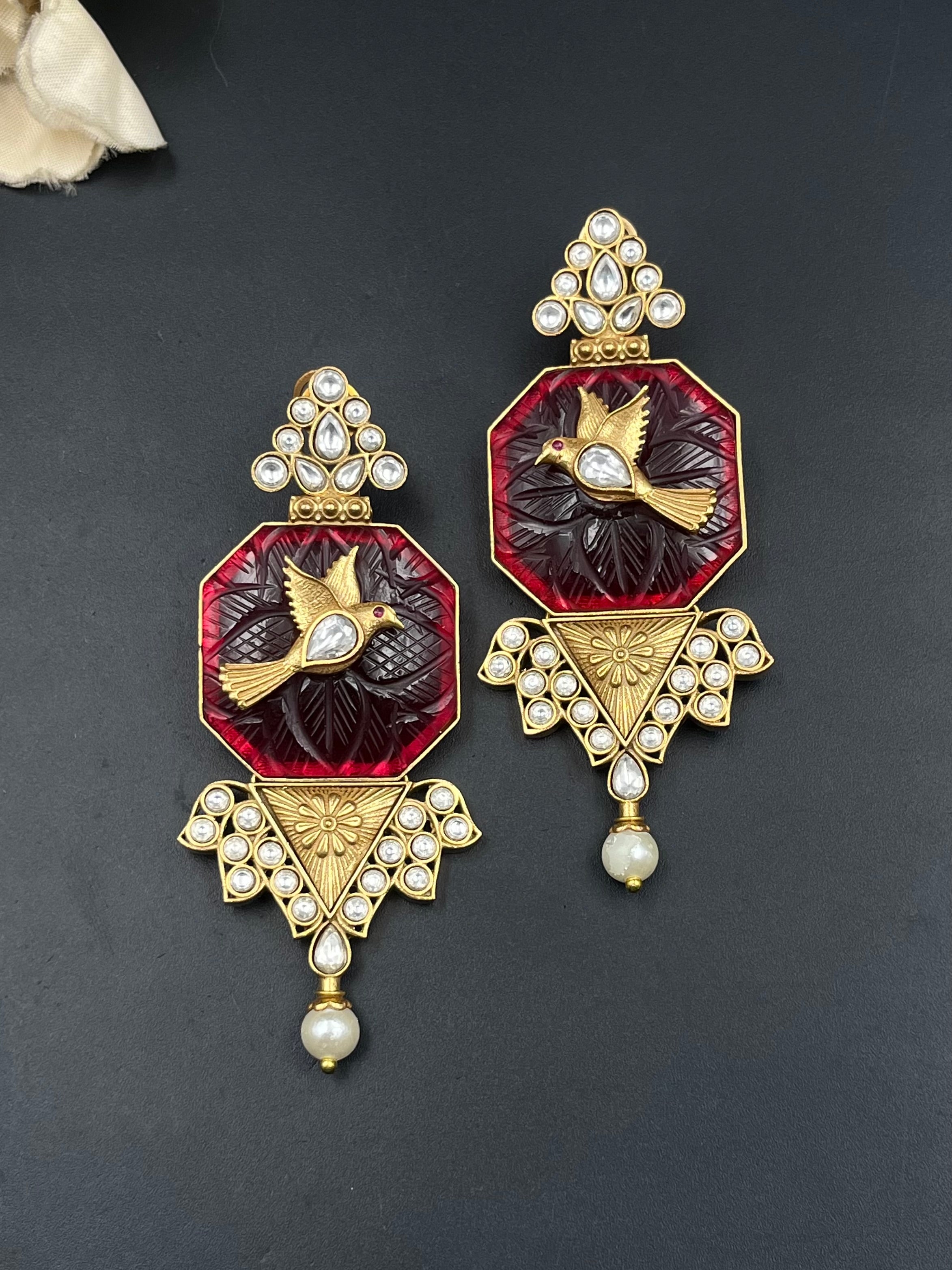 RANIA EARRING