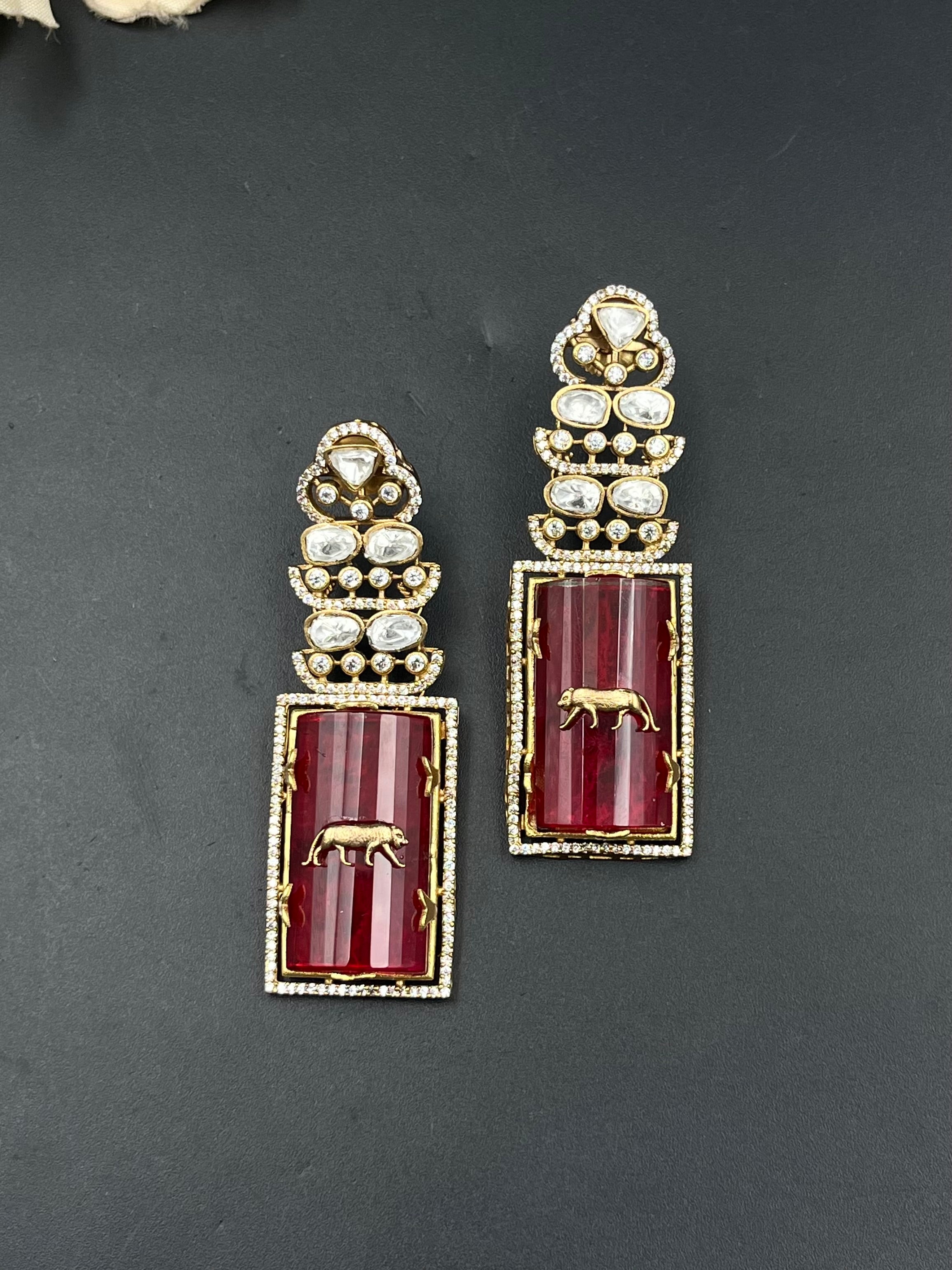 SHADIA EARRING
