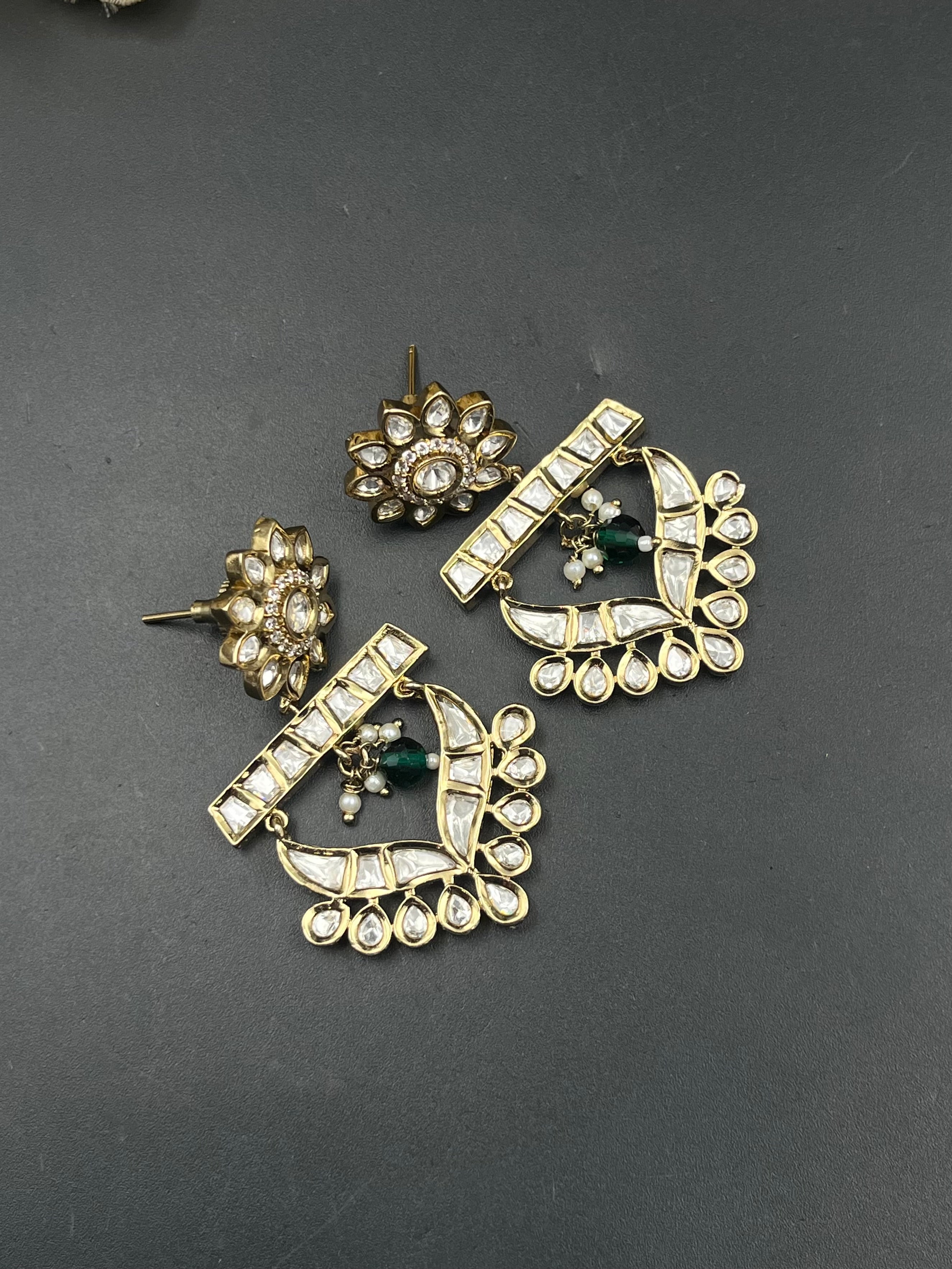 HIYLA EARRING