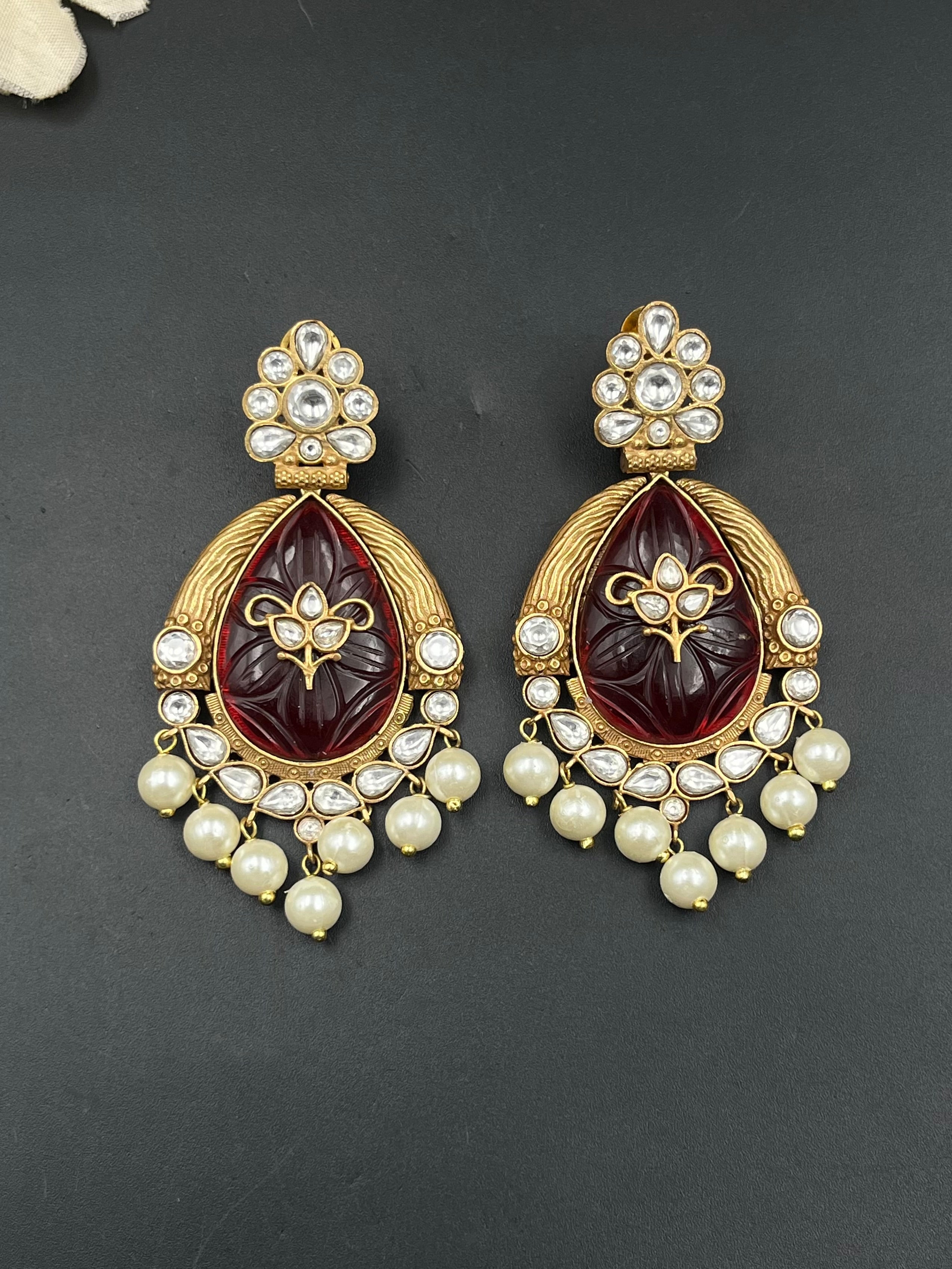 ISHA EARRING