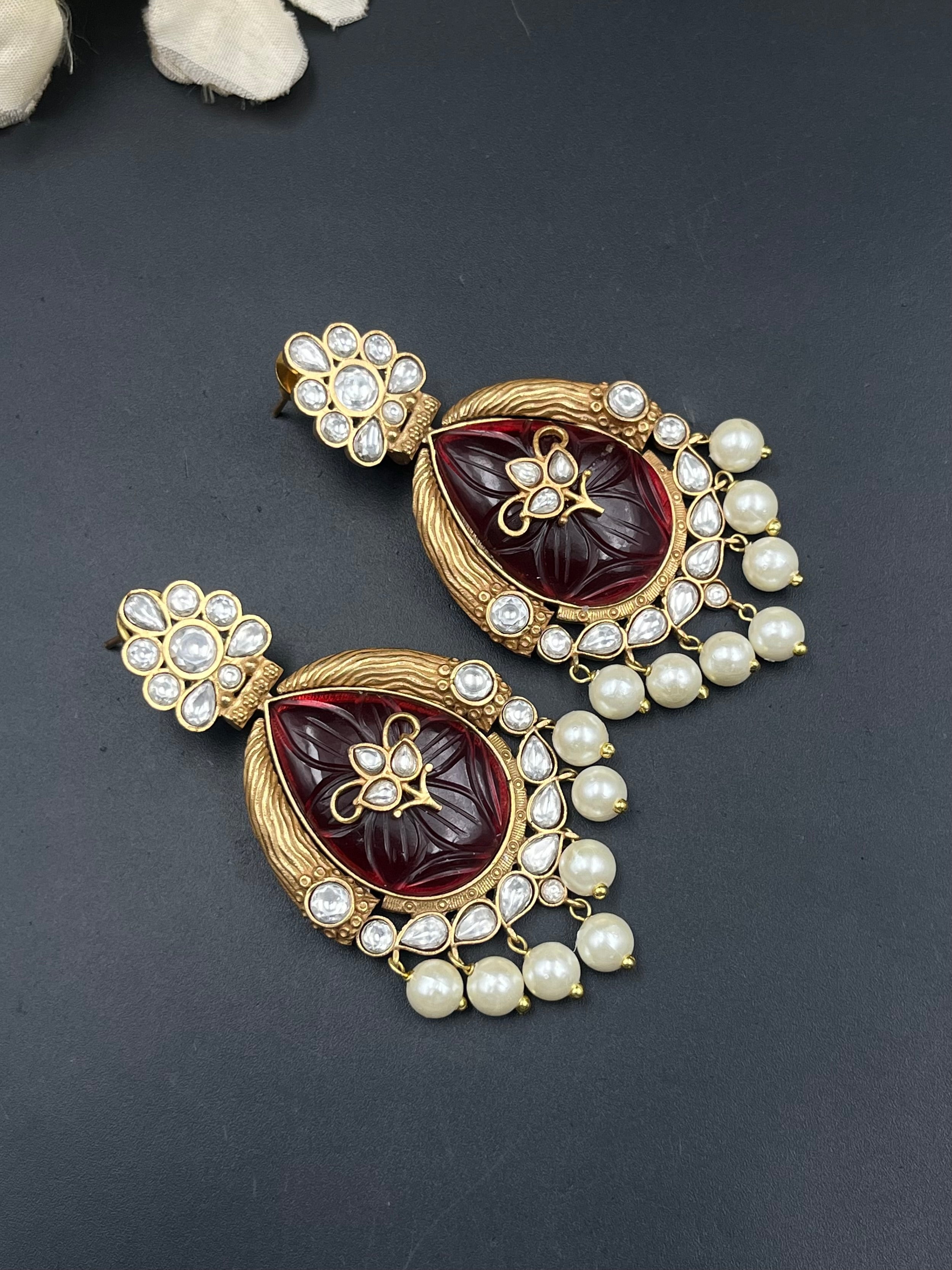 ISHA EARRING