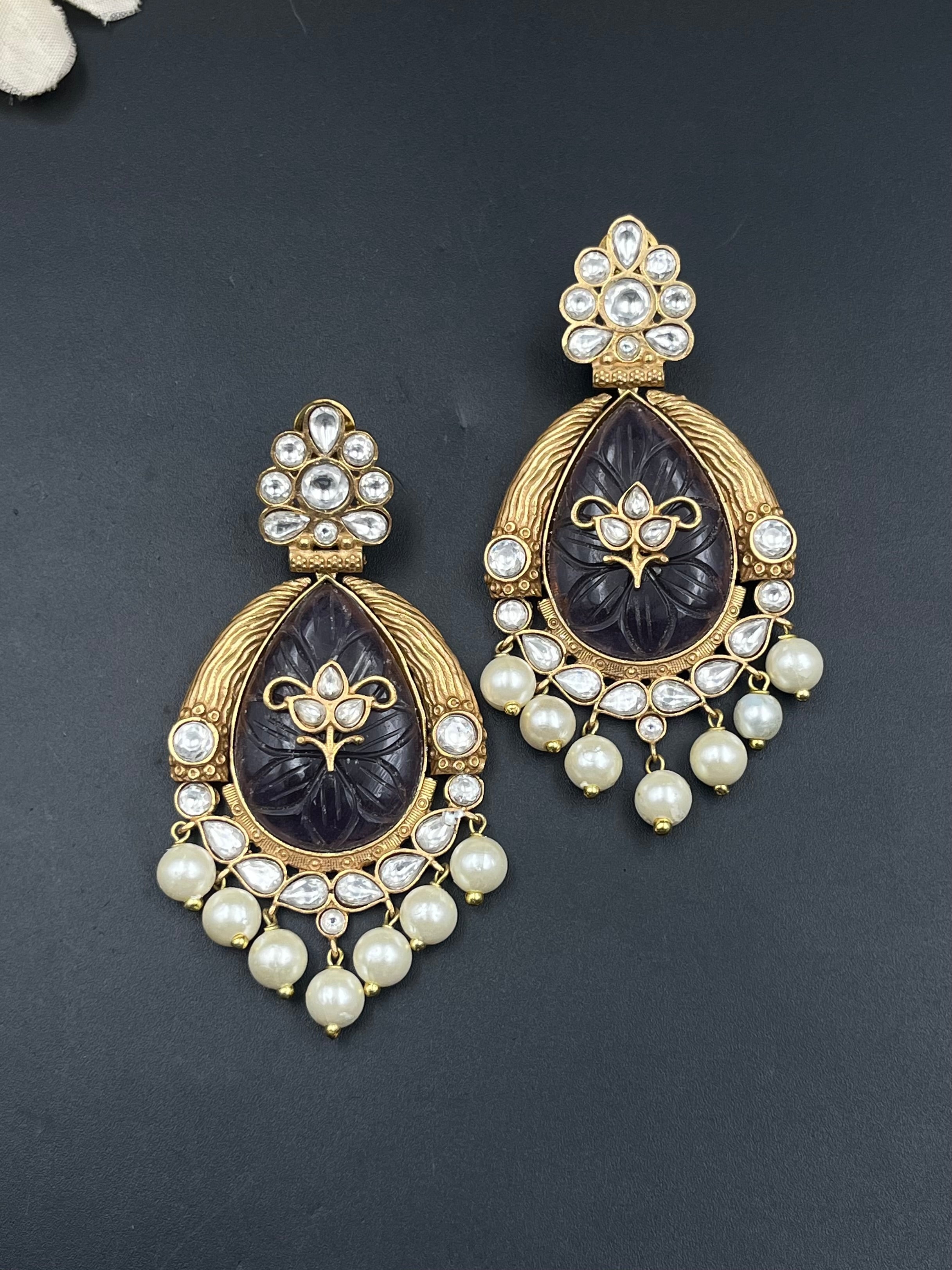 ISHA EARRING