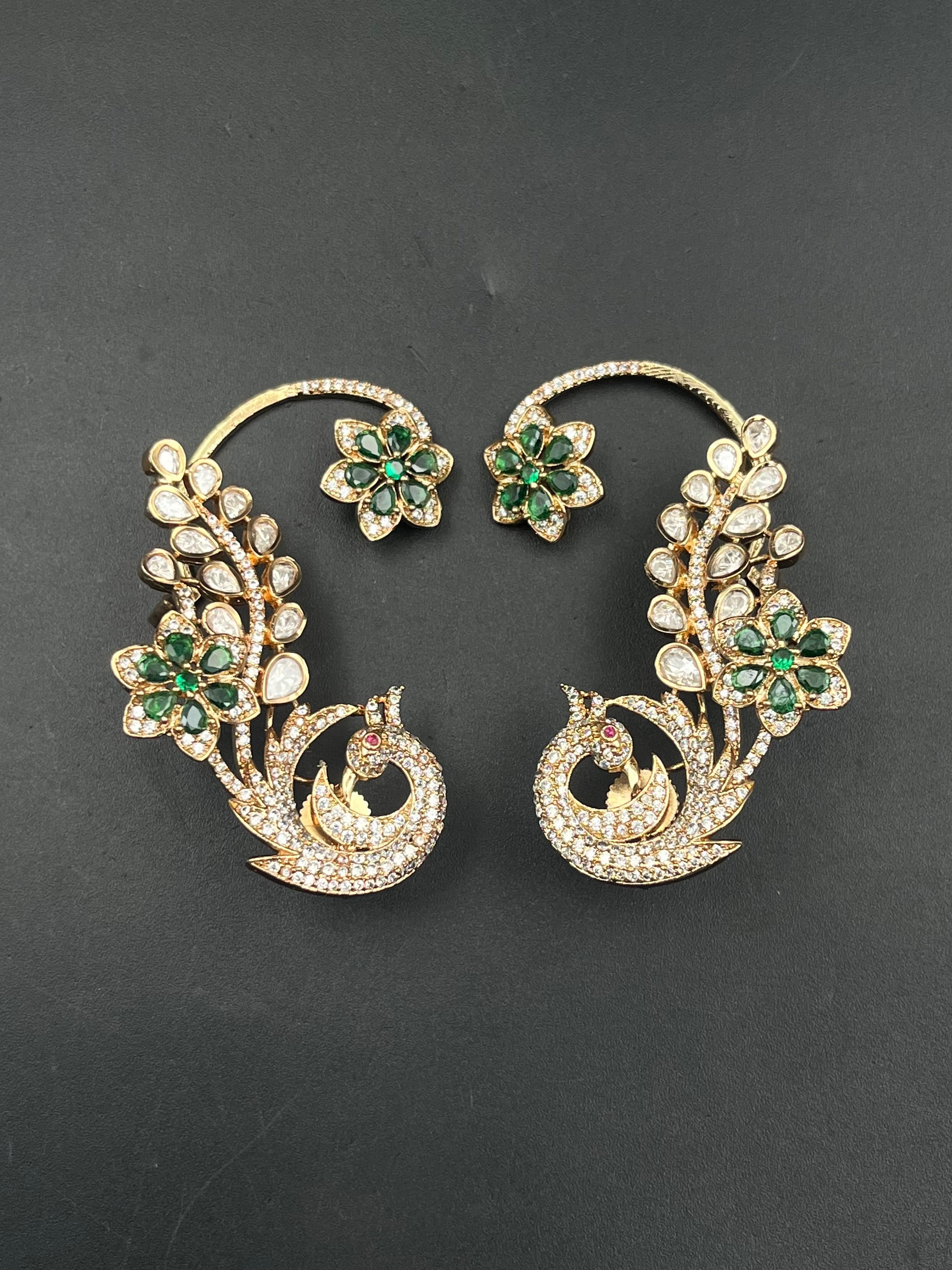 NABILA EARRING