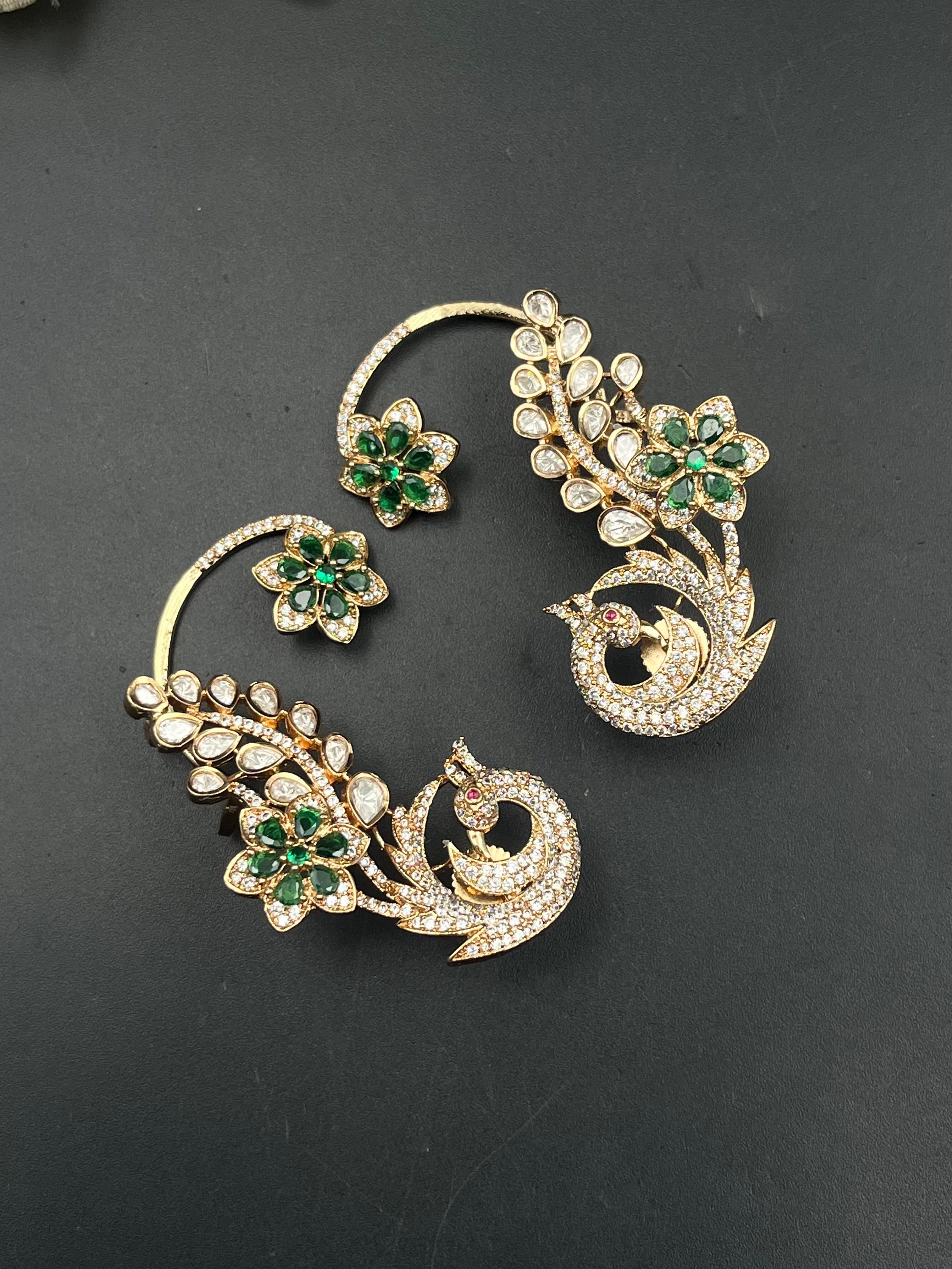 NABILA EARRING