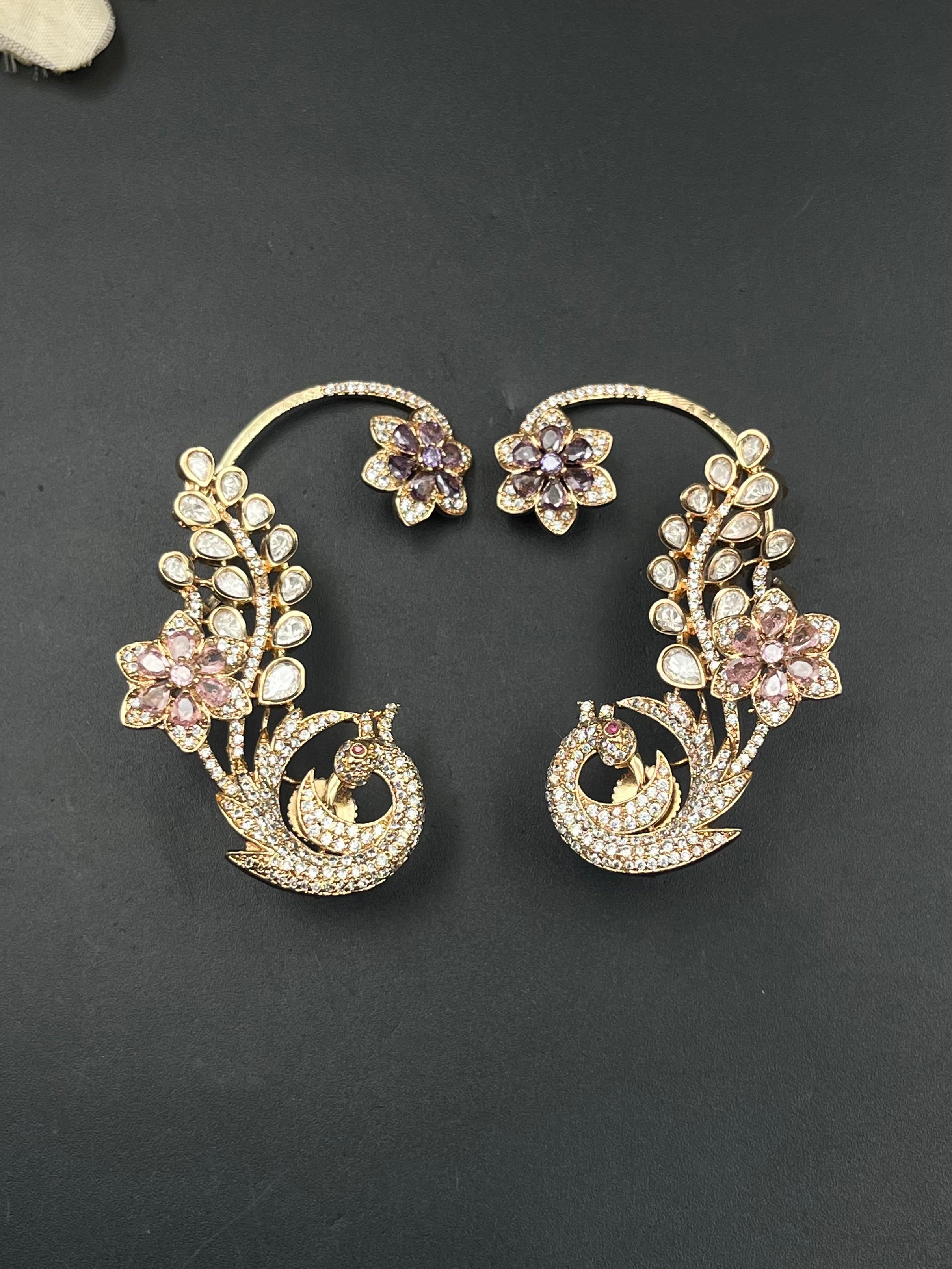 NABILA EARRING