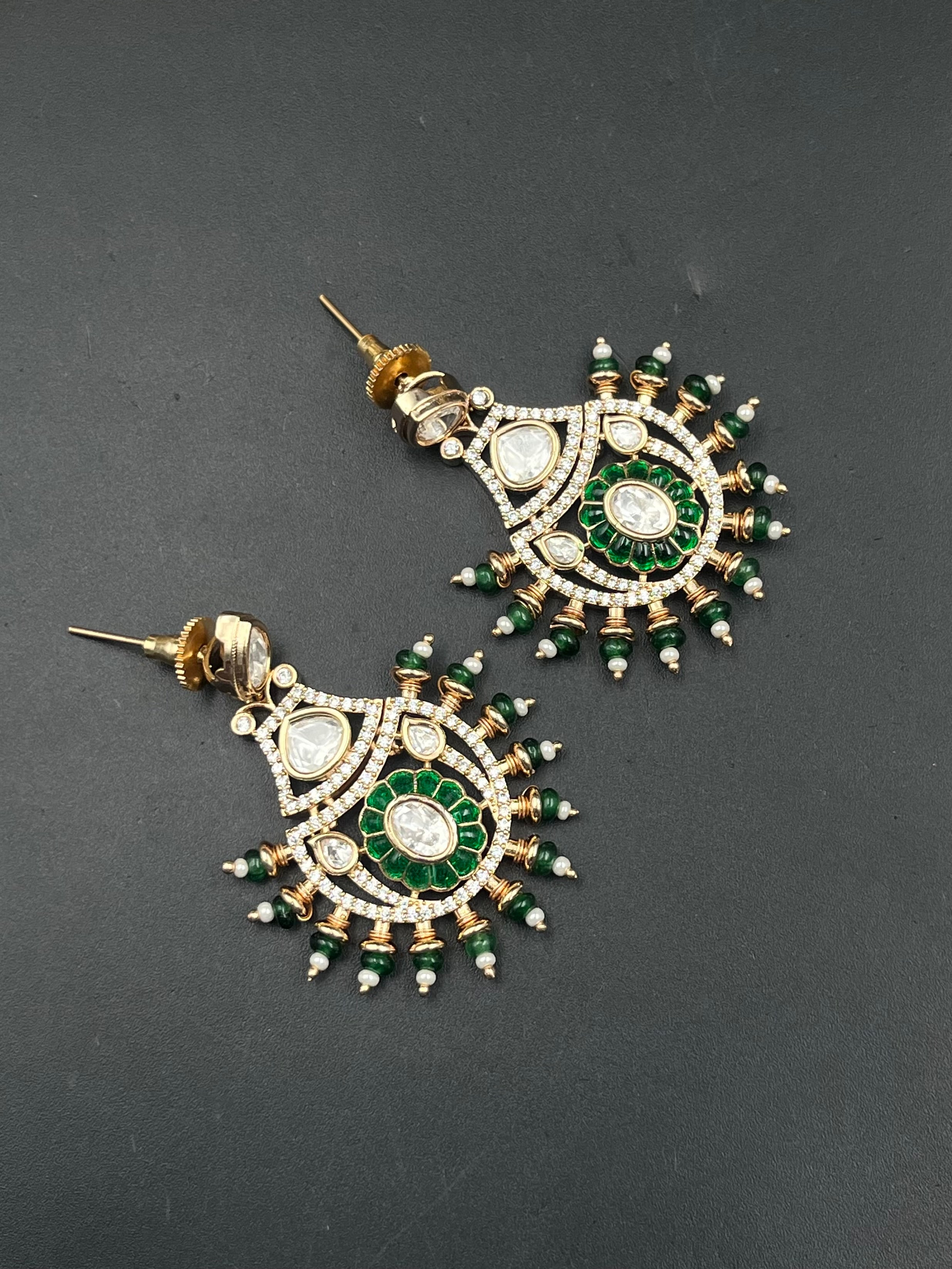 NAZIA EARRING