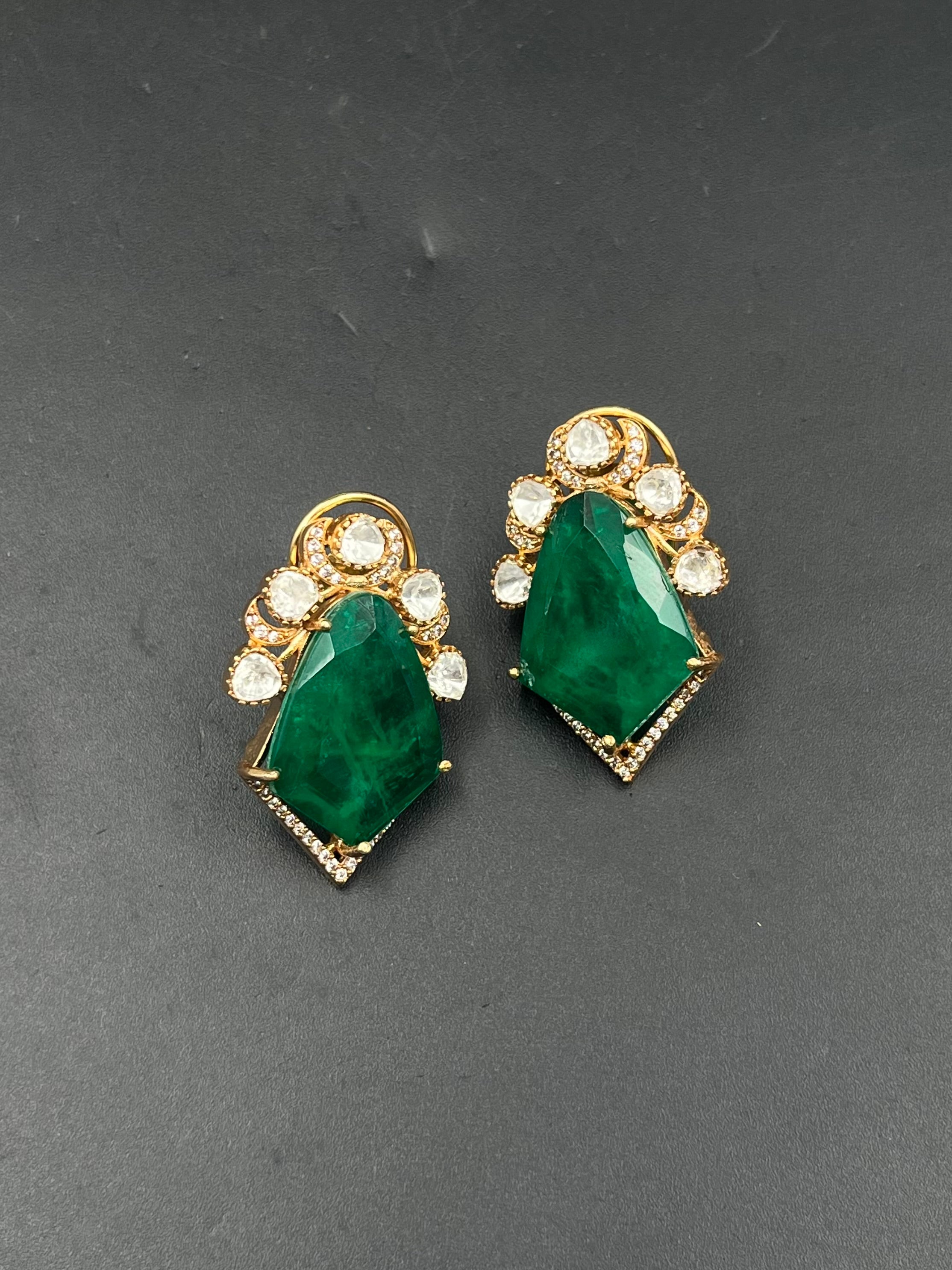 BISMA EARRING