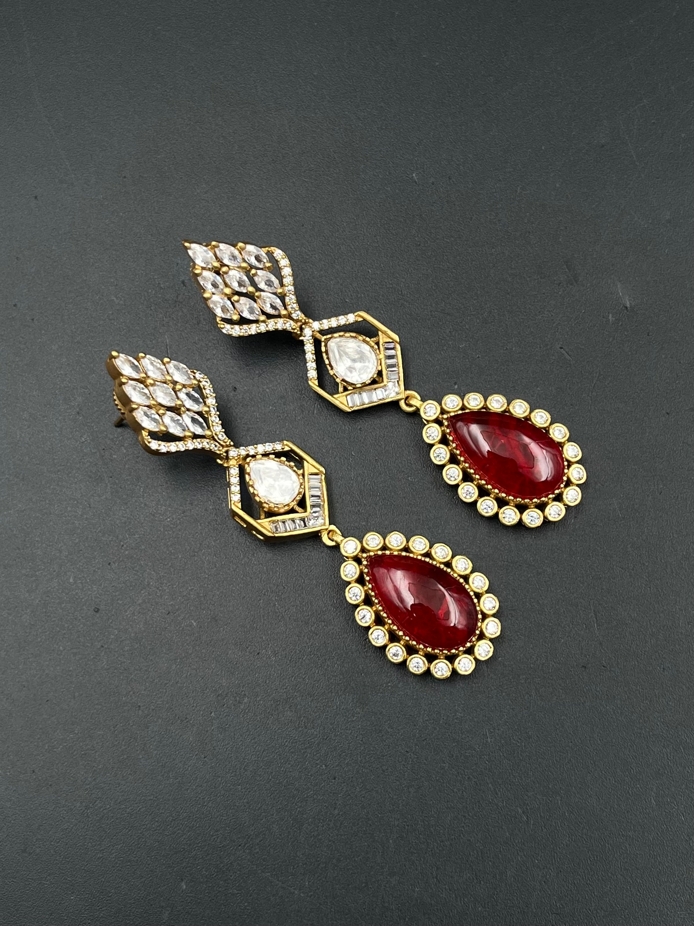 JUNIYA EARRING