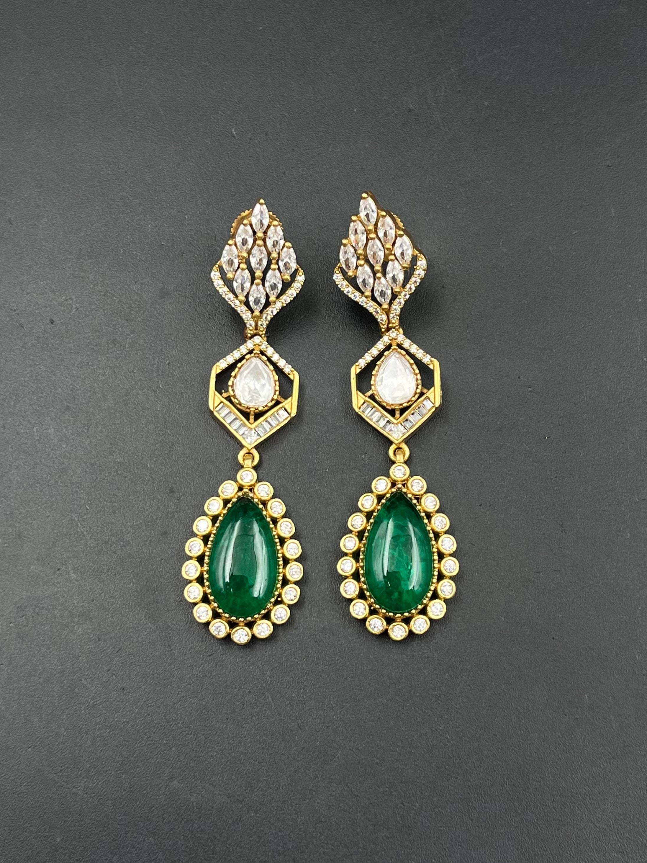 JUNIYA EARRING