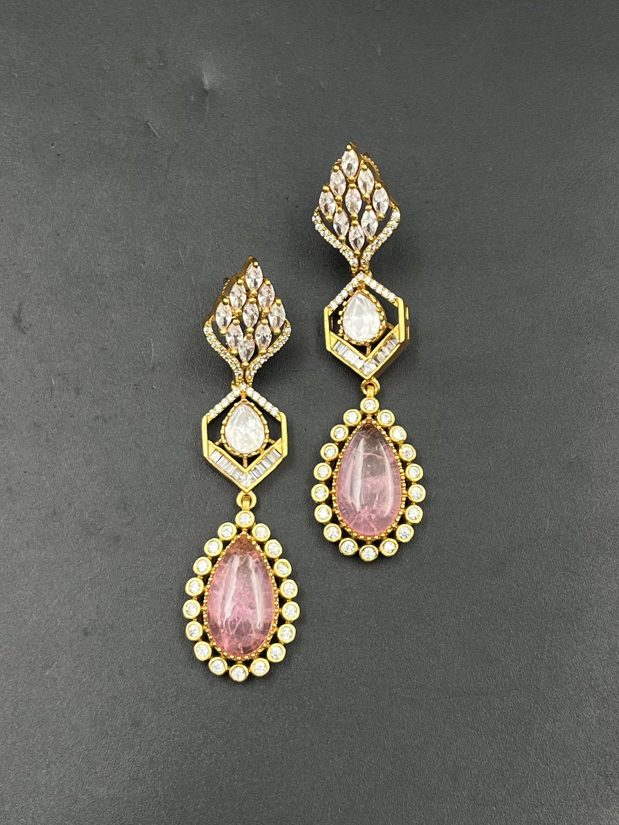 JUNIYA EARRING
