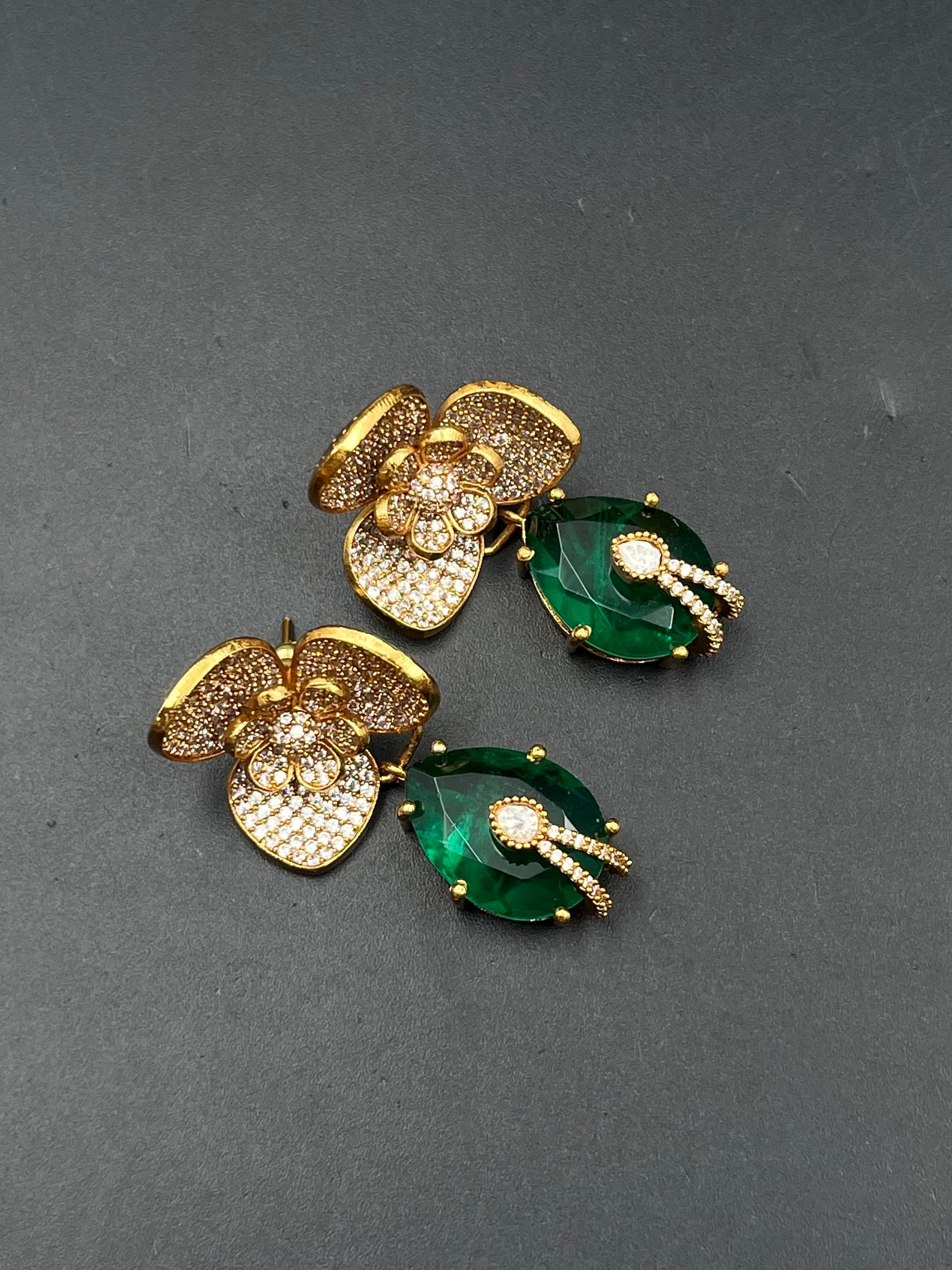 TISHA EARRING