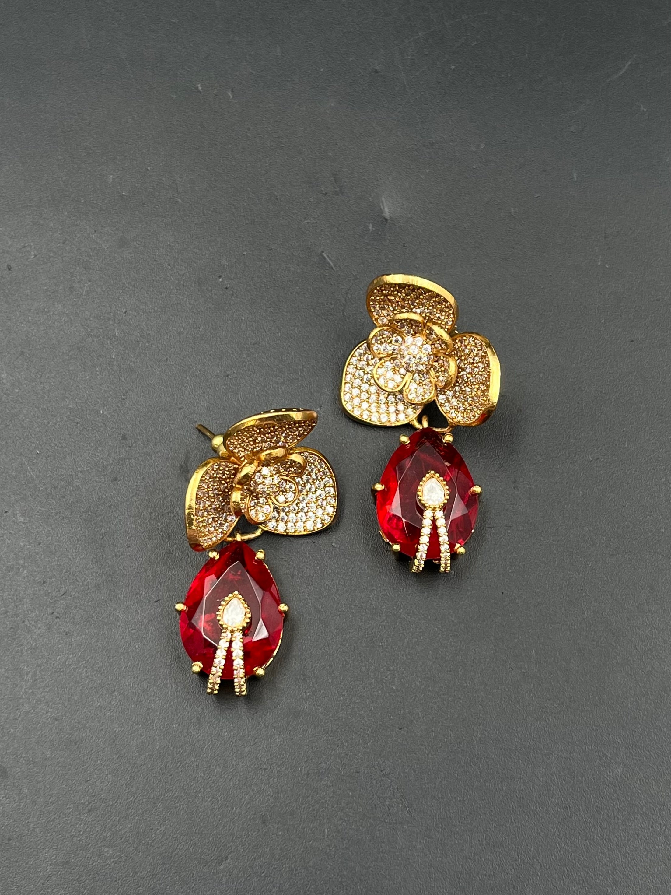 TISHA EARRING