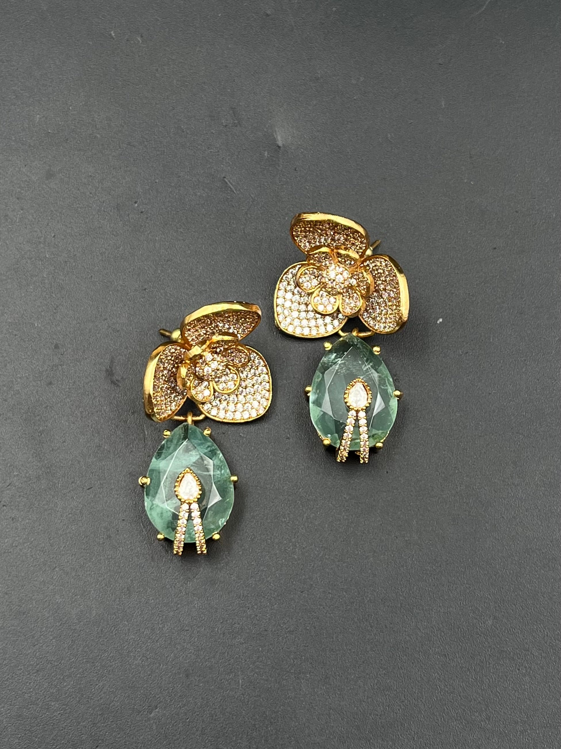 TISHA EARRING