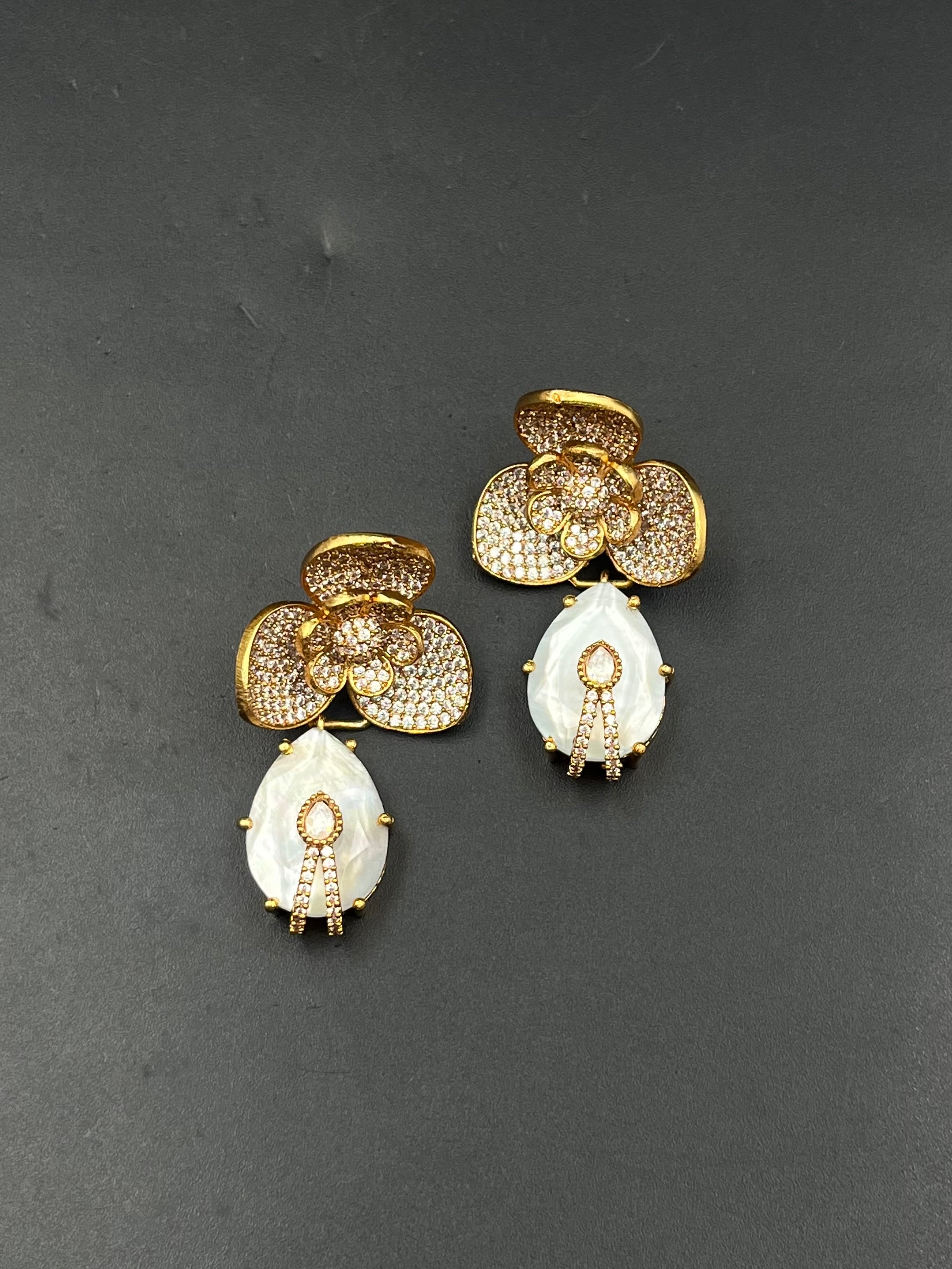 TISHA EARRING