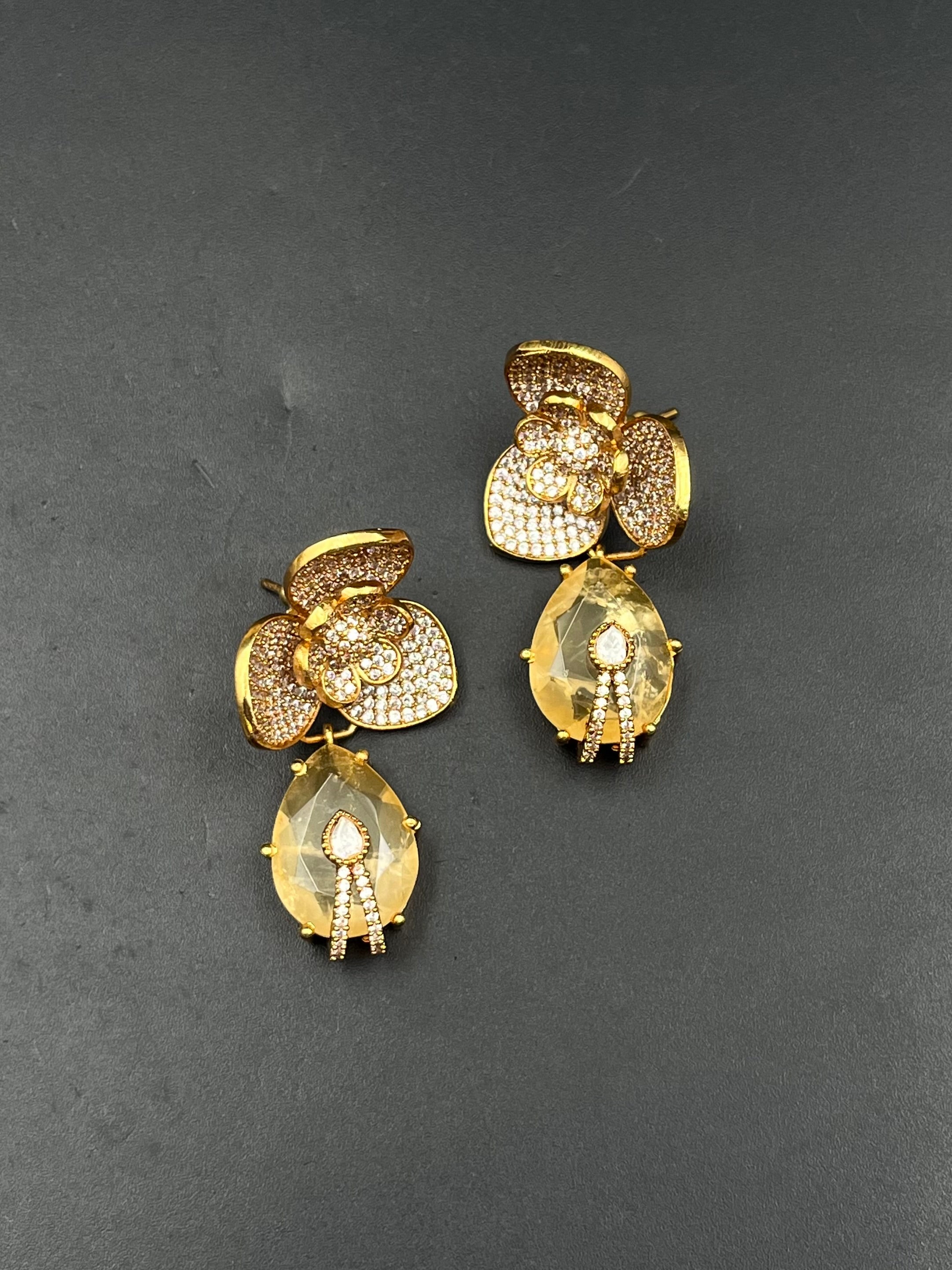 TISHA EARRING